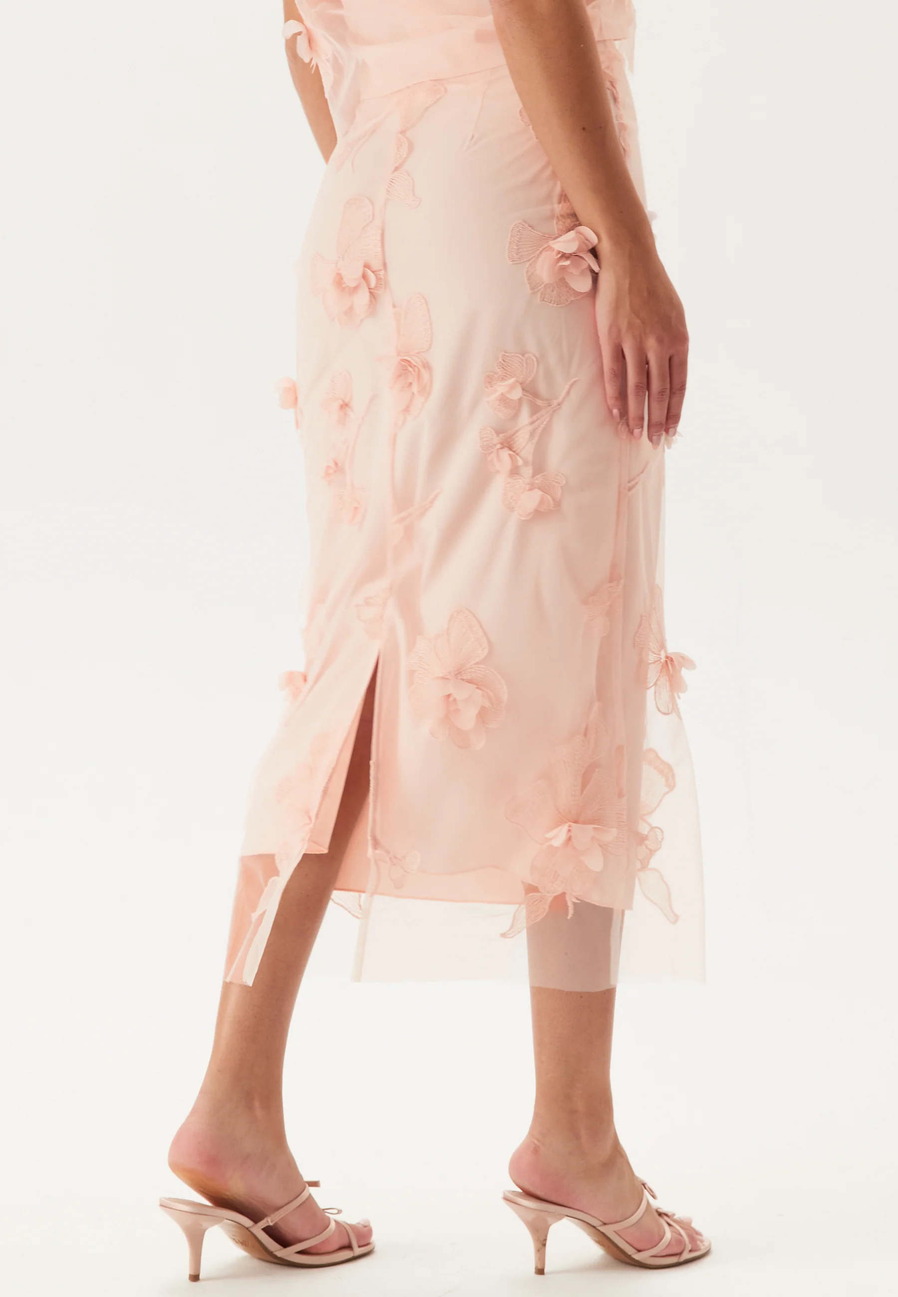 3D Floral Straight Ankle Skirt - Image 3