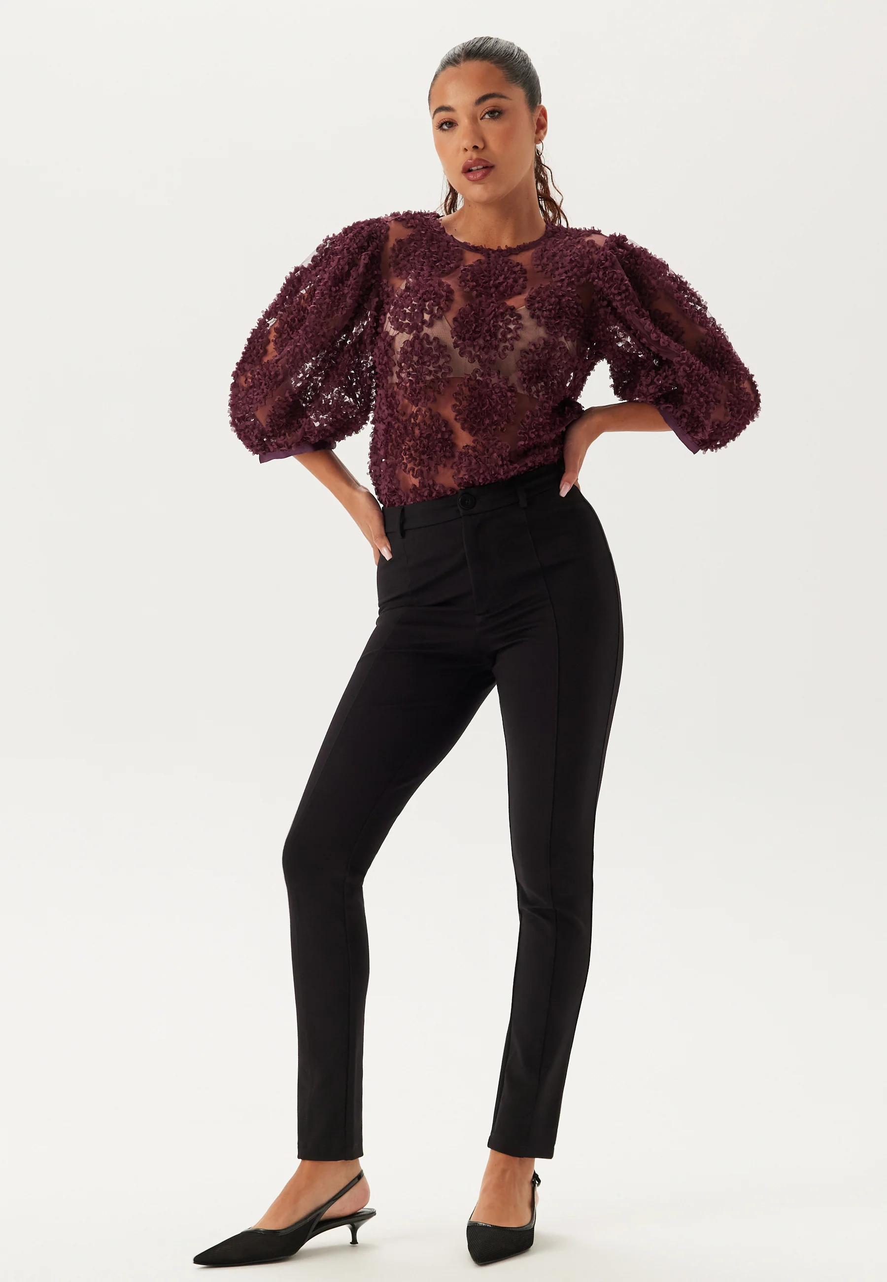 3D Flower Puff Sleeve Blouse - Image 4