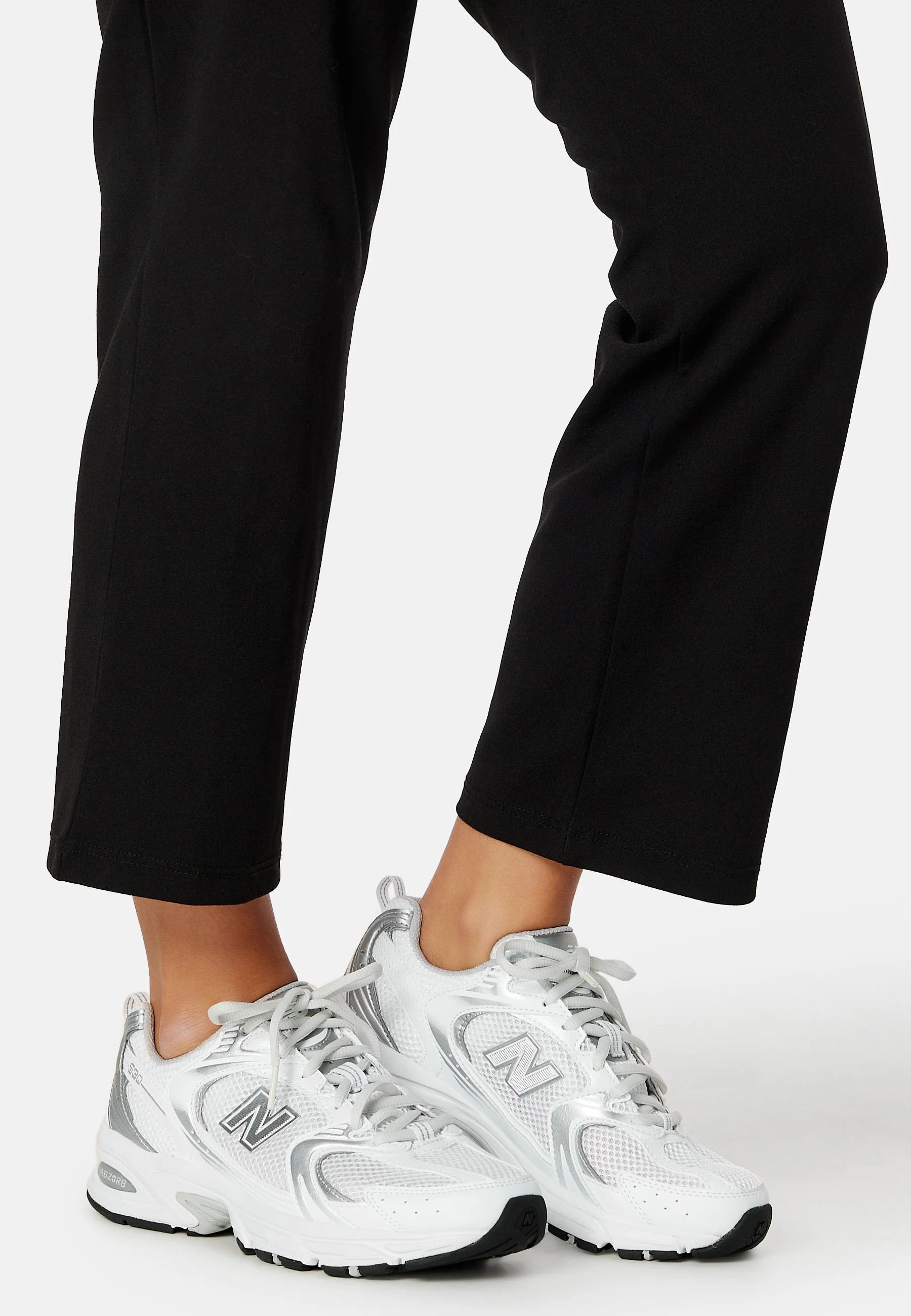 530EMA Sneaker