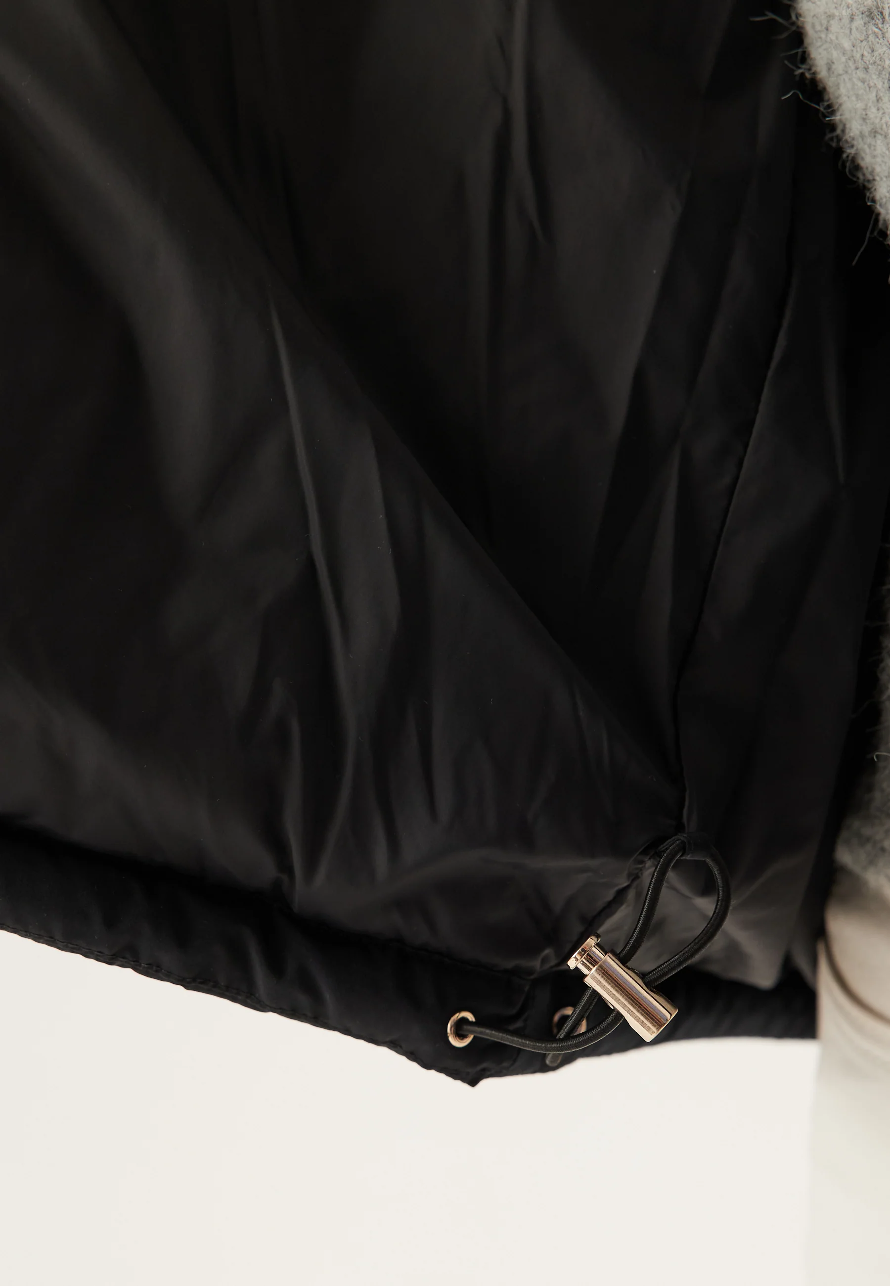Active Cloud Jacket - Image 5