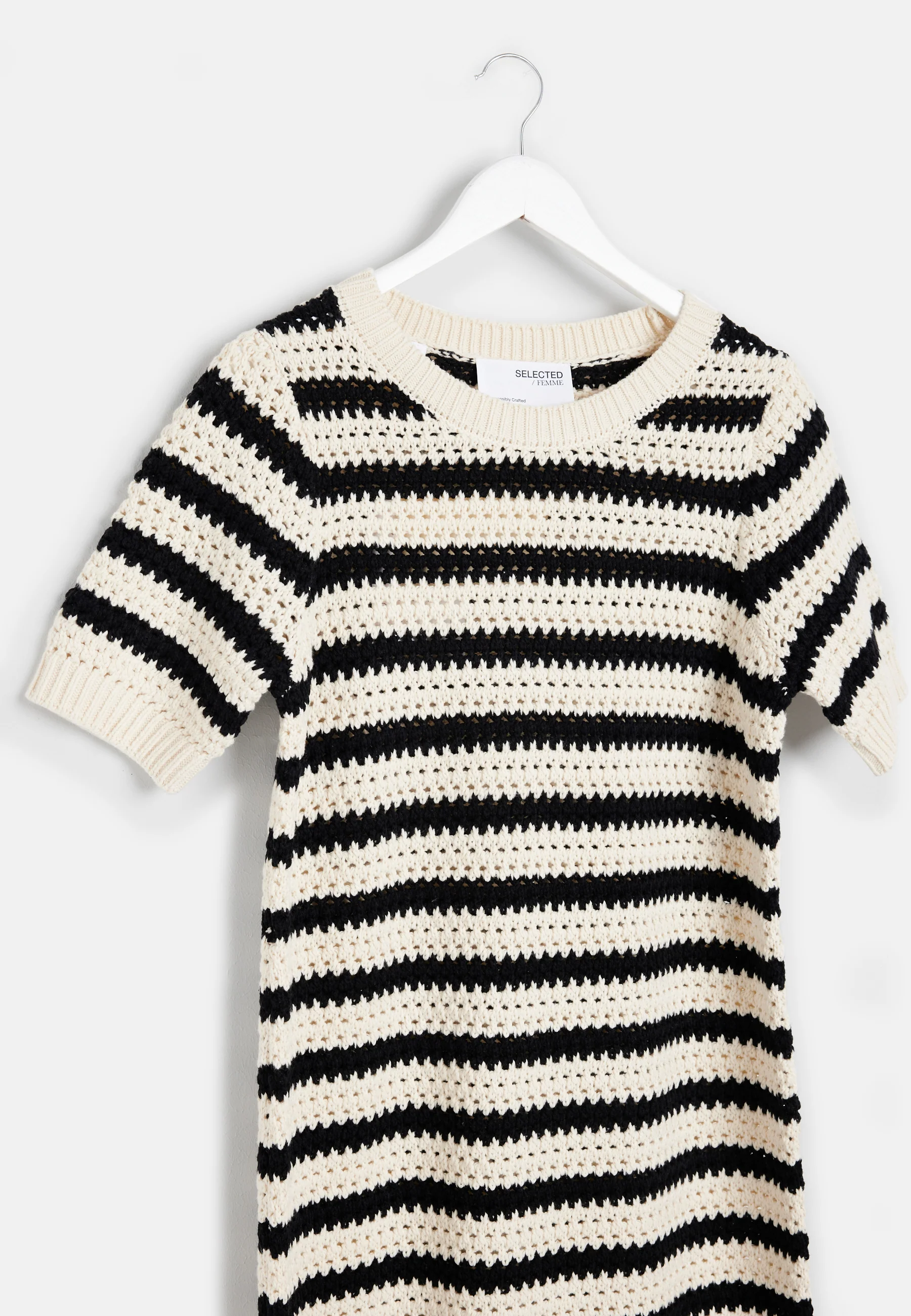 Alby SS Long Knit Dress - Image 7