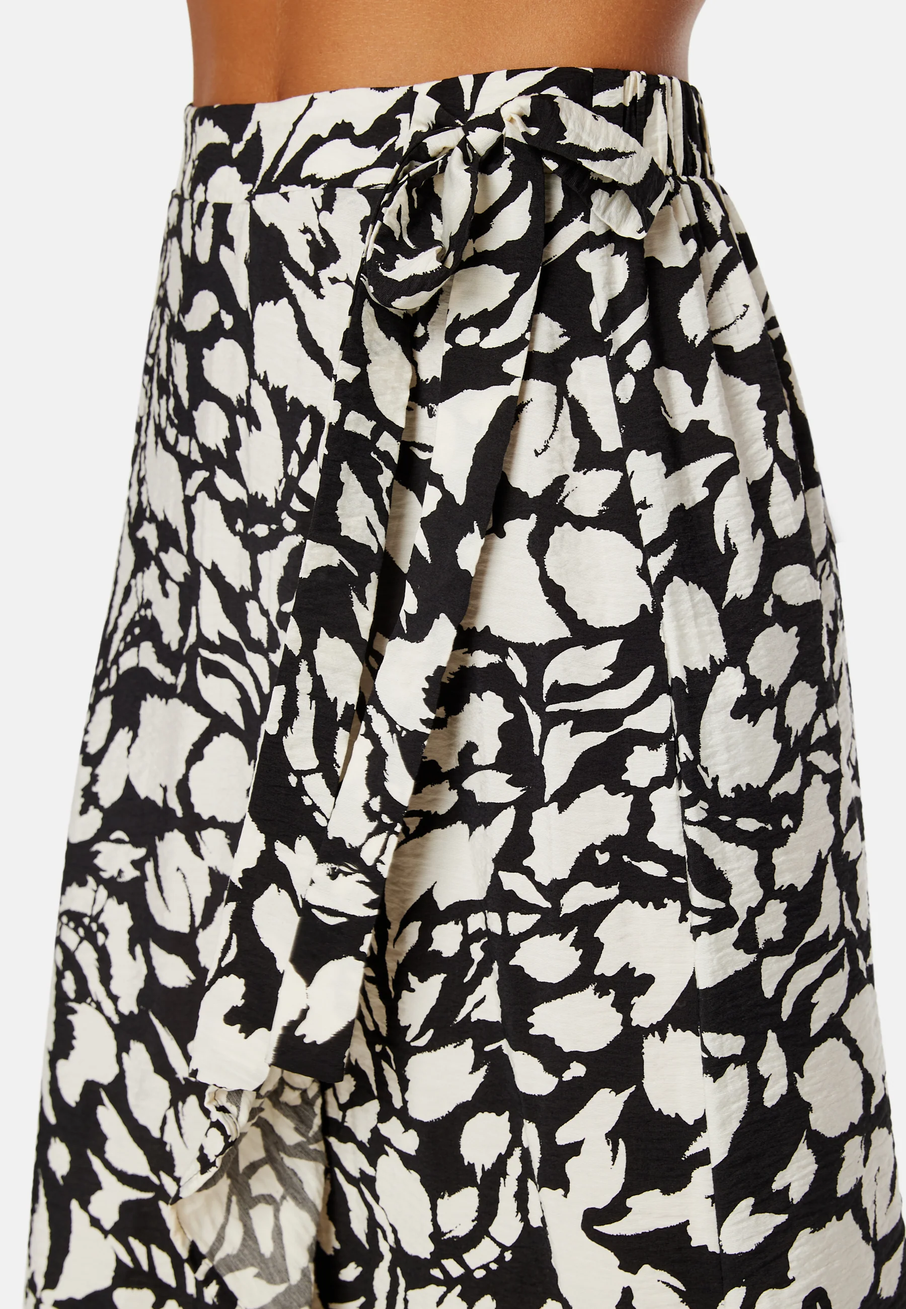 Ally Wrap skirt - Image 4