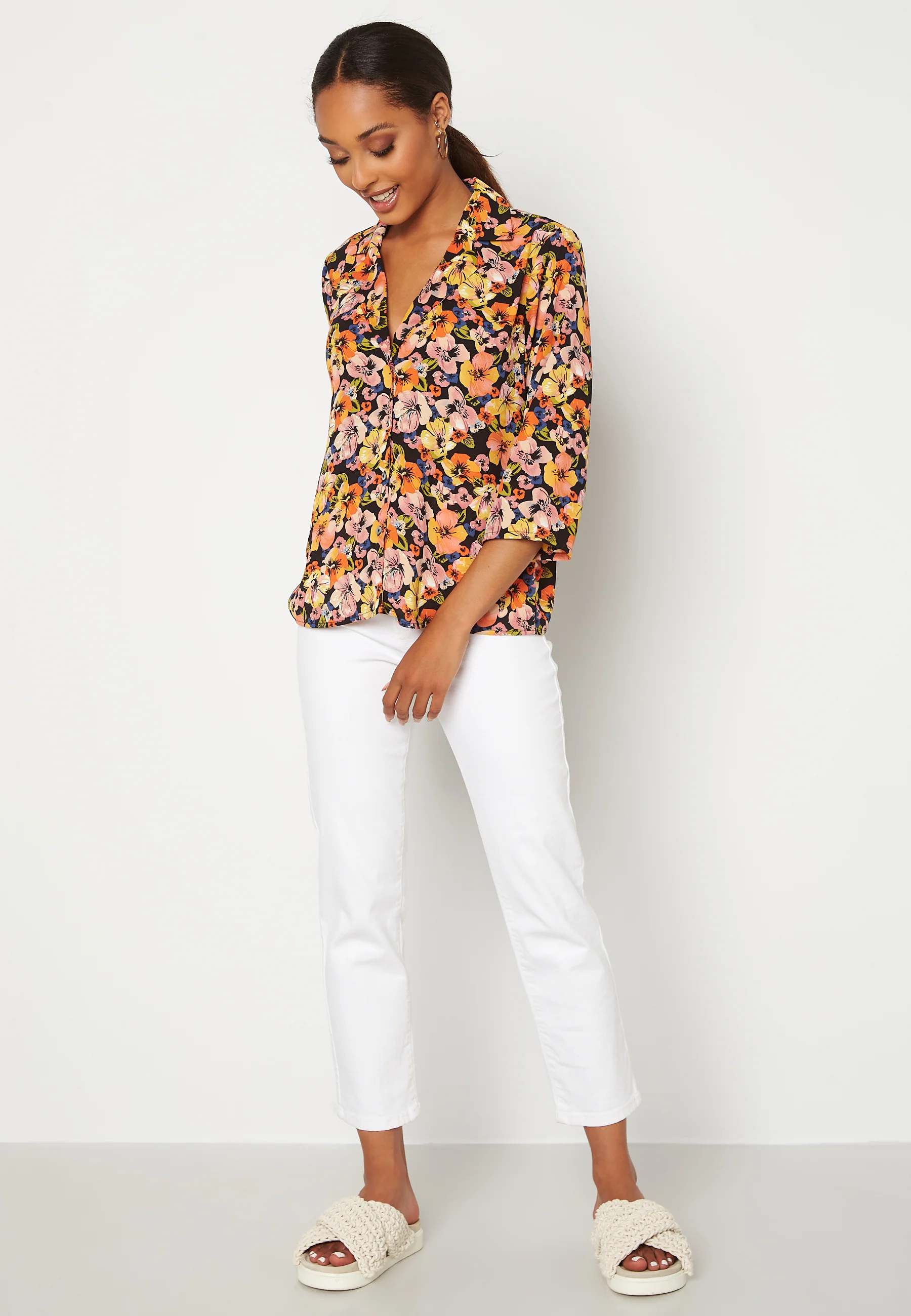 Alma Life Poly 3/4 Shirt - Image 2