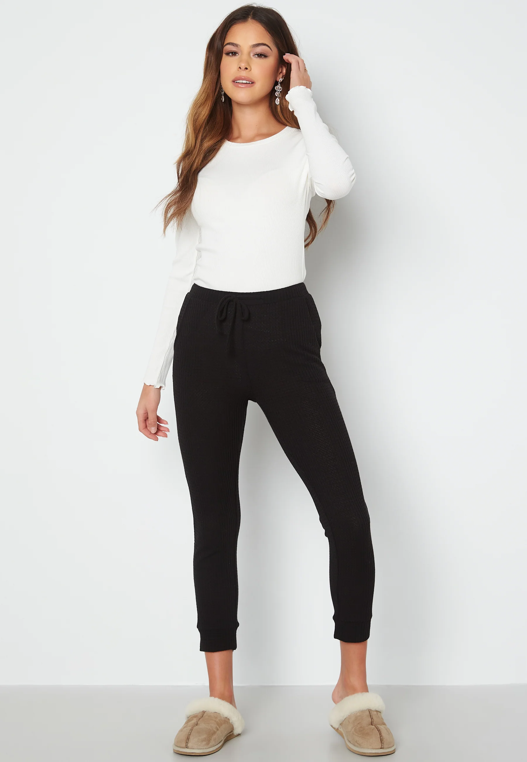 Amaya lounge pants - Image 2