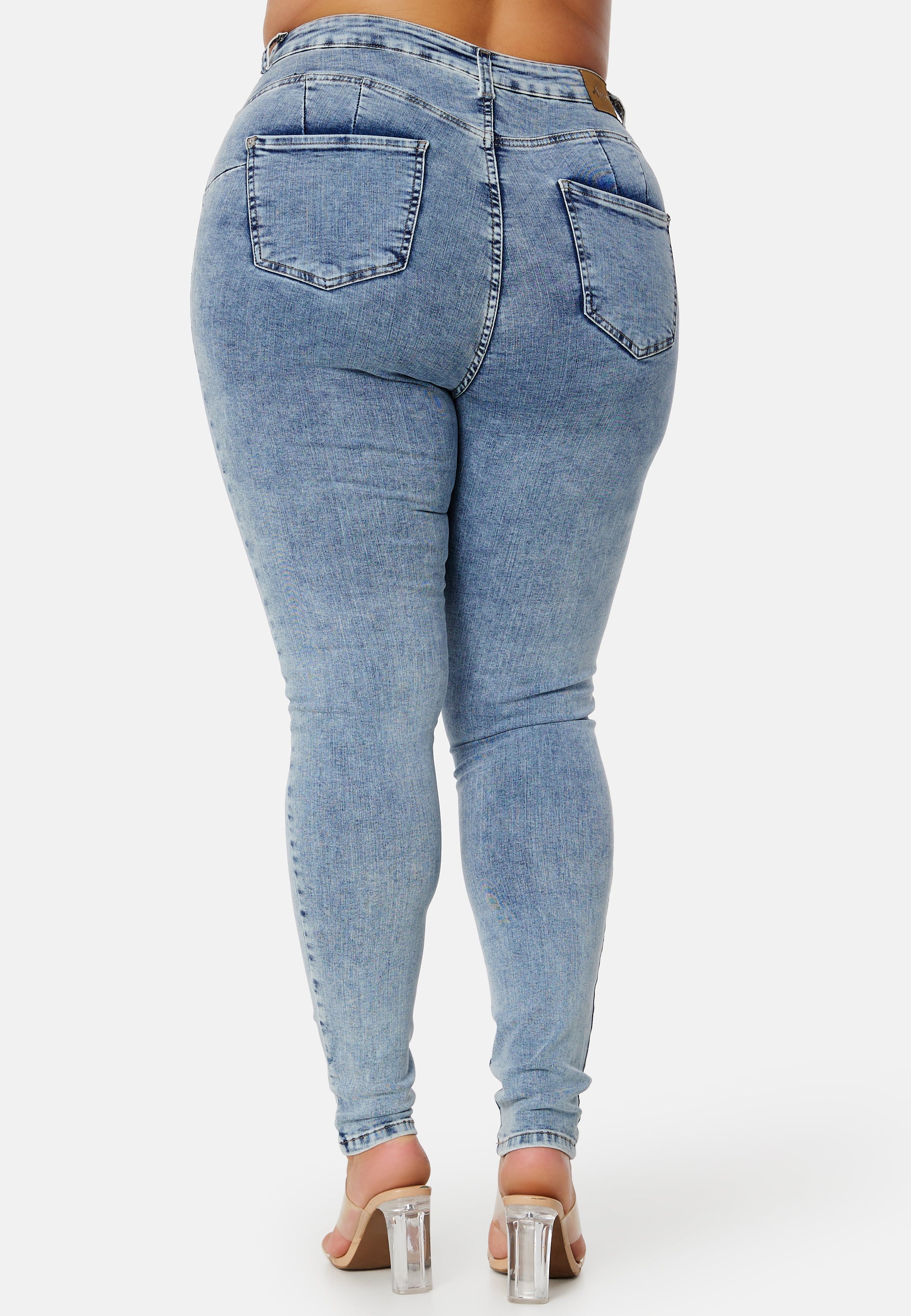 Amy Push Up Jeans - Image 5