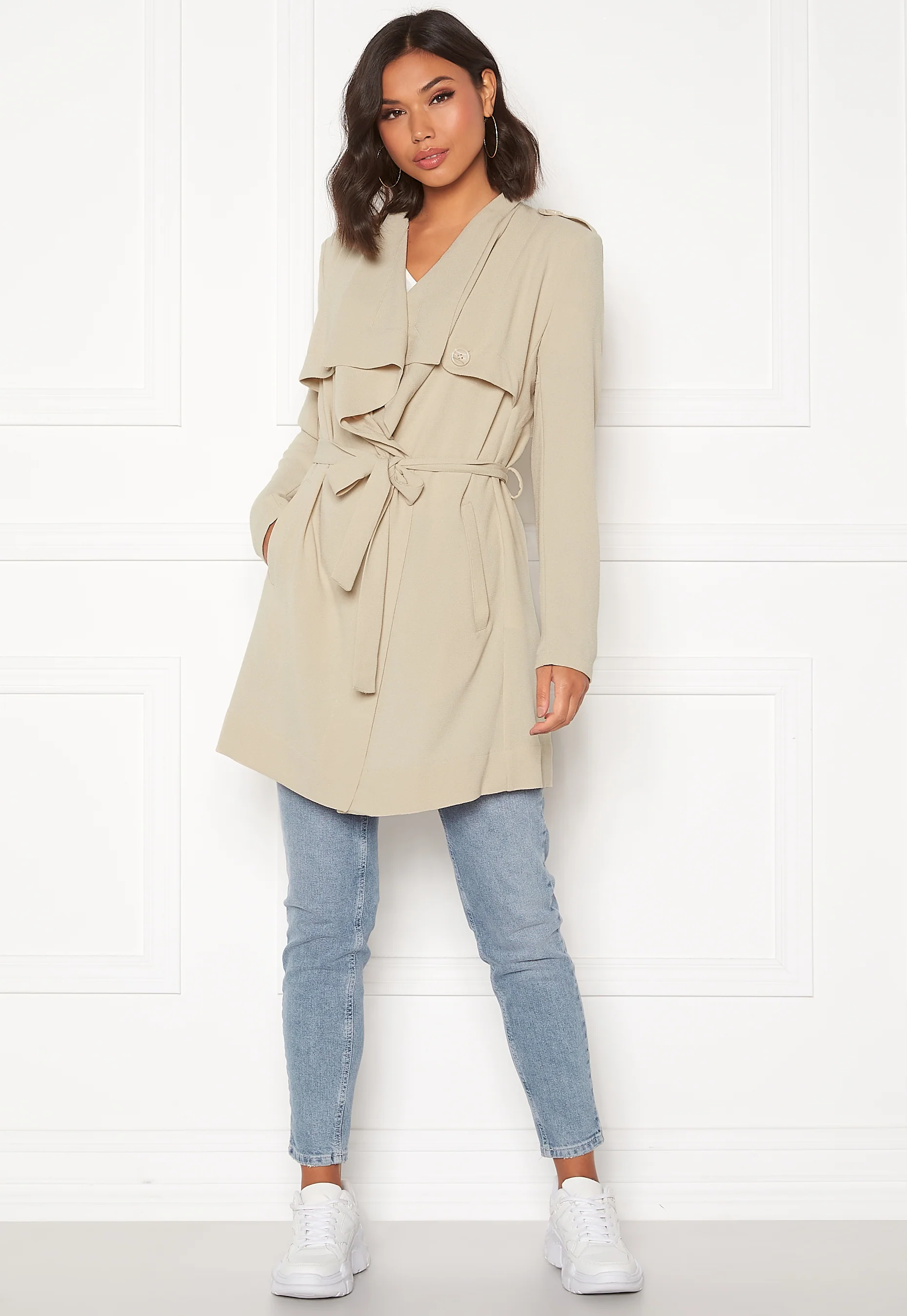 Ann Lee Short Jacket - Image 2