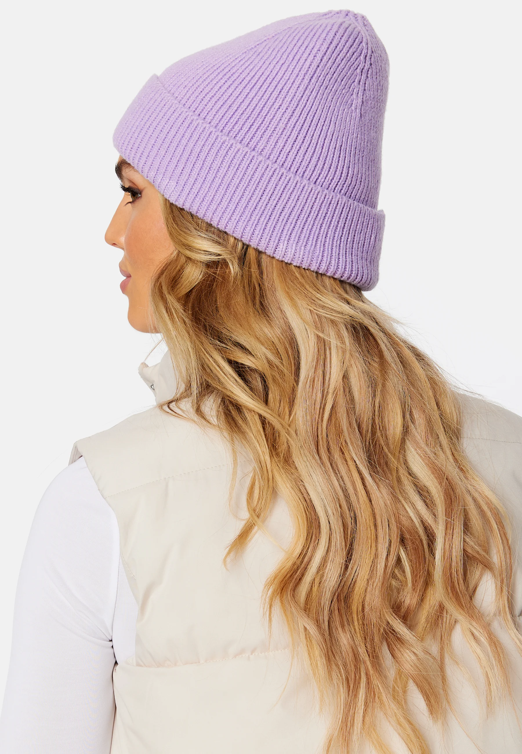 April beanie - Image 3