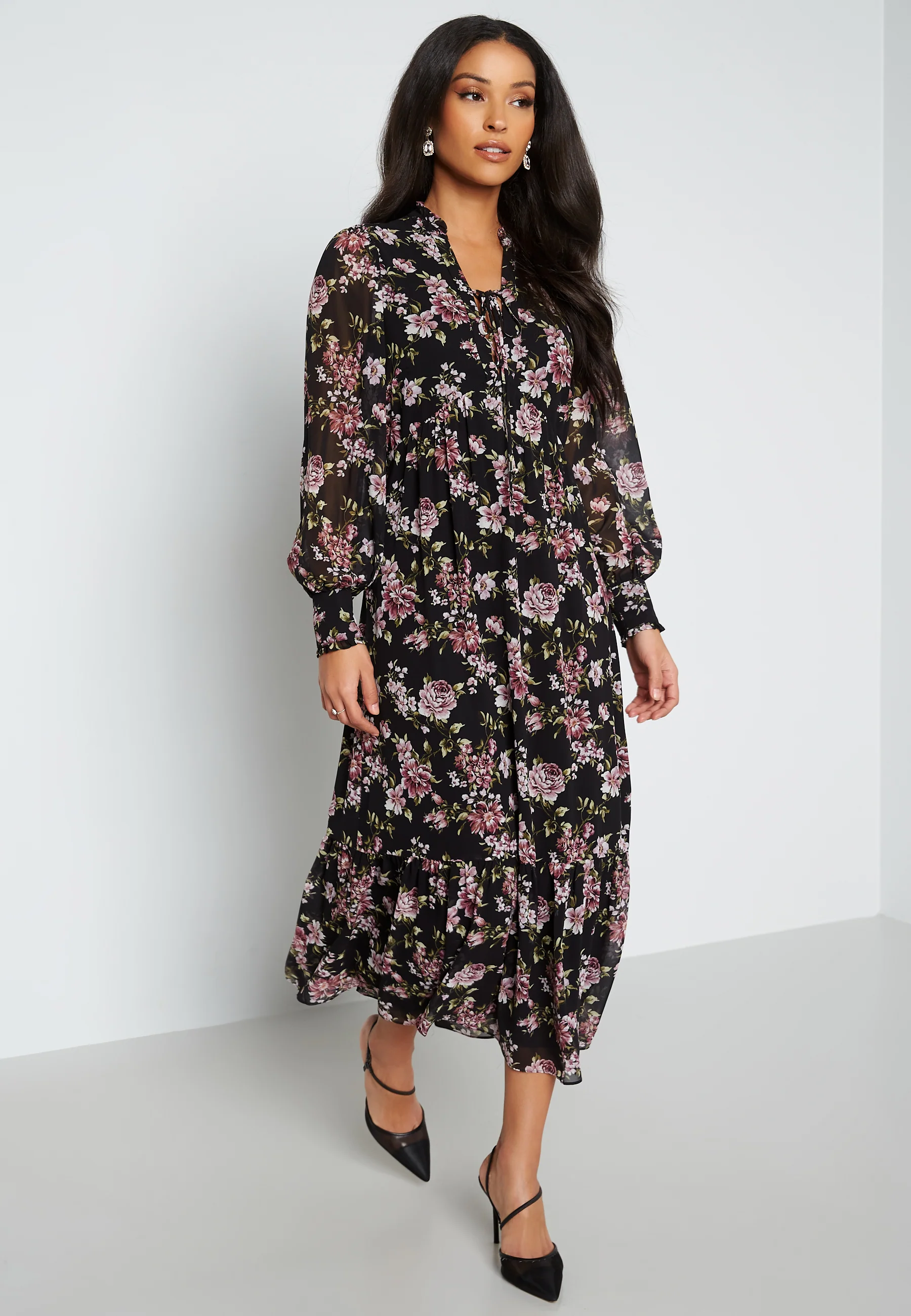 Avril Lace Up Midi Dress