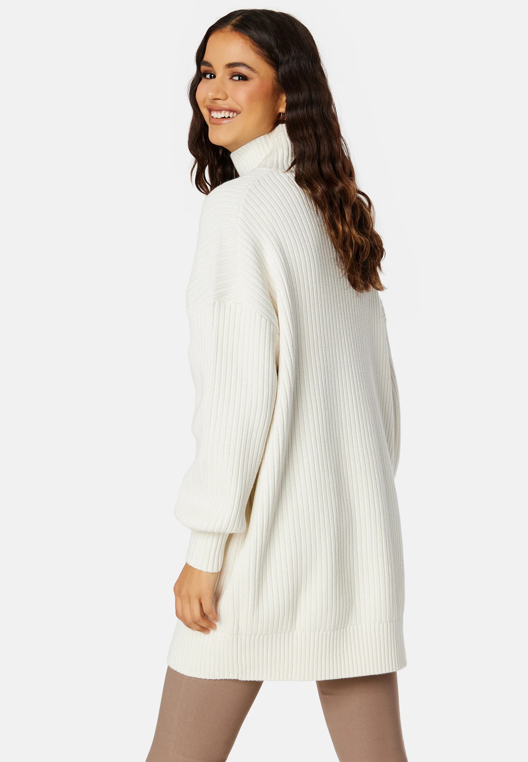 Badge Loose Sweater Dress - Image 2