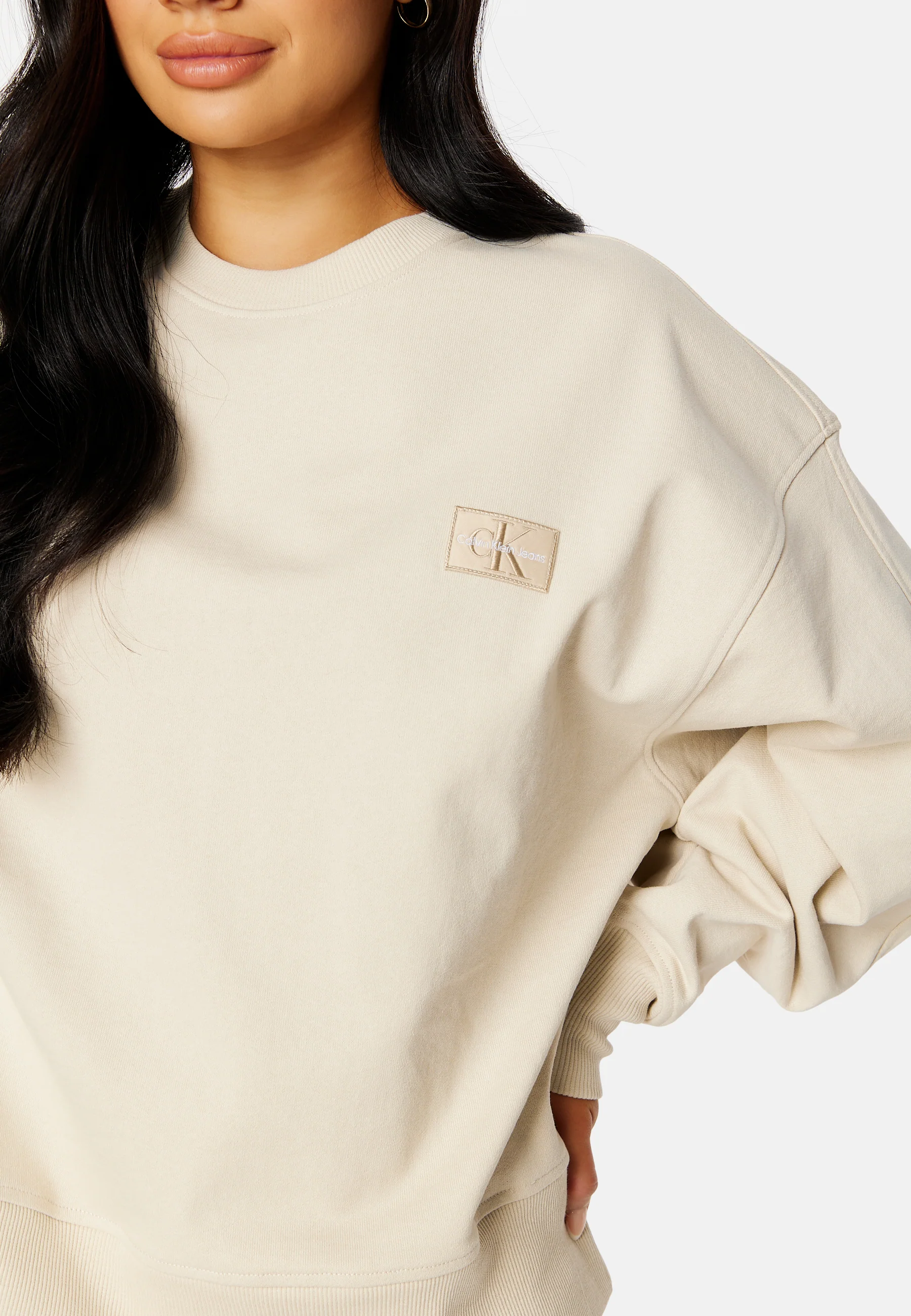 Badge Oversized Crew Neck - Image 4