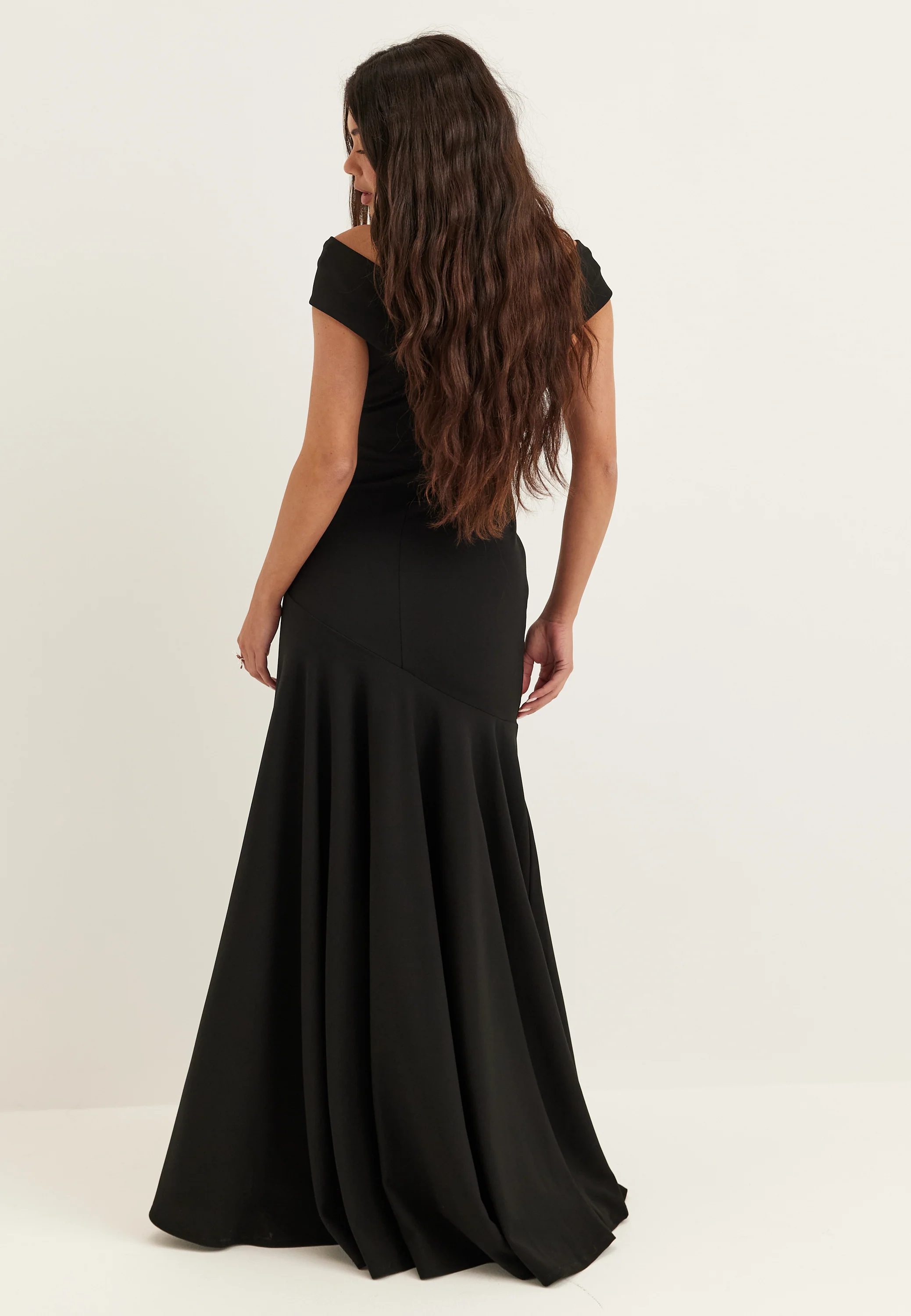 Bardot Pleat Maxi With Split - Image 4