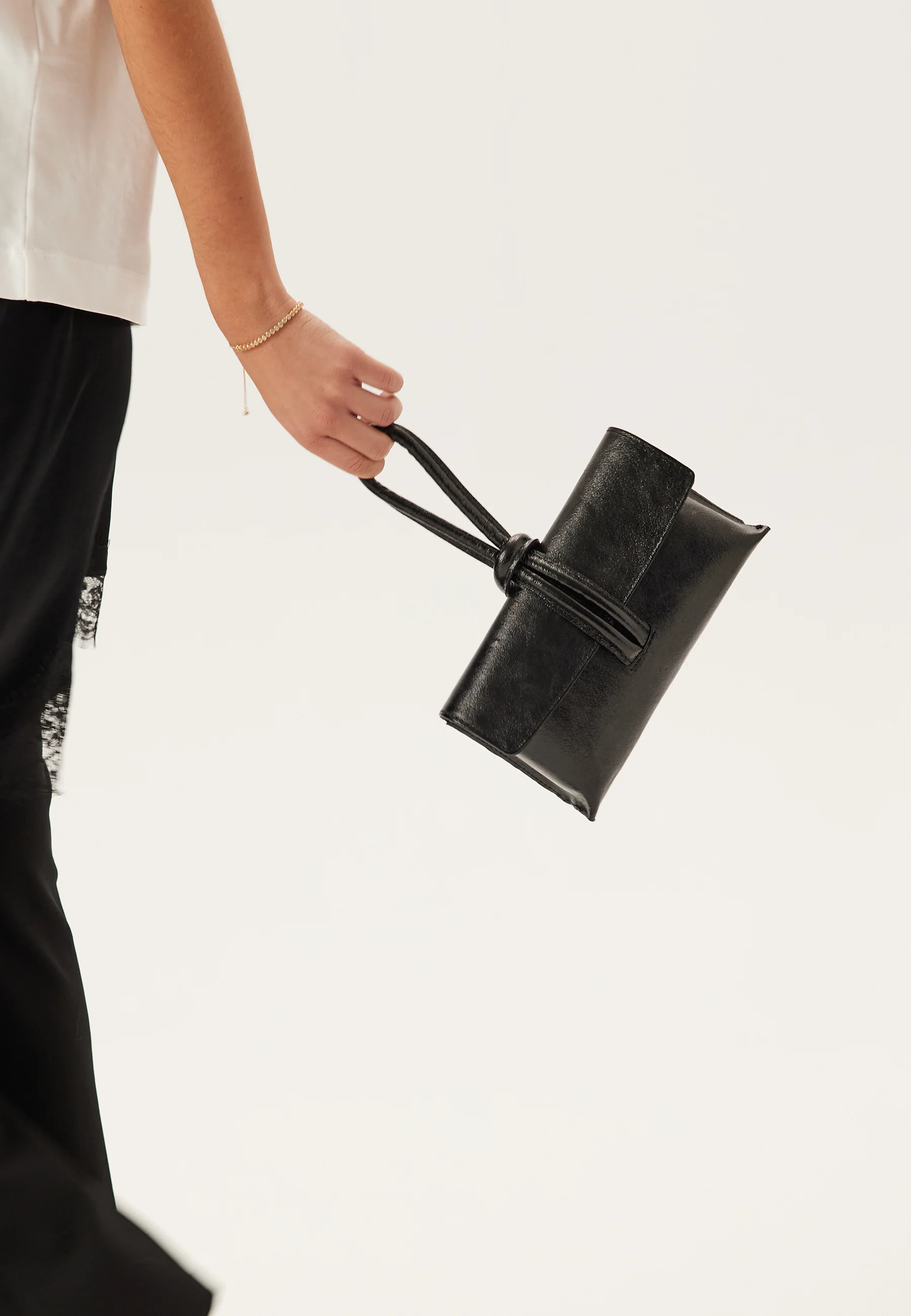 Barletta Shiny Leather Bag - Image 2