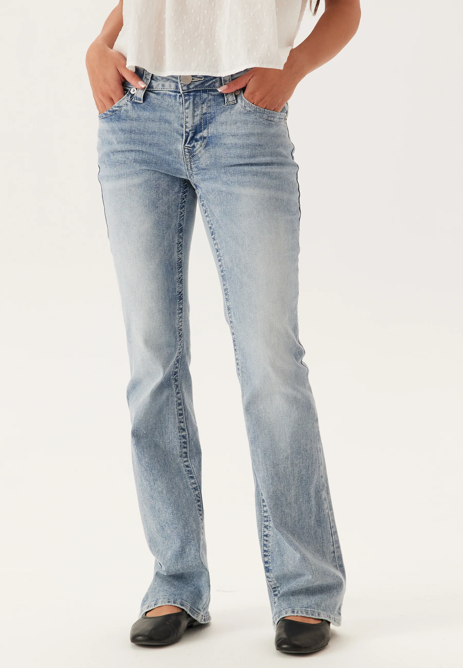 Becca Mr Boot Cut Flap - Image 2