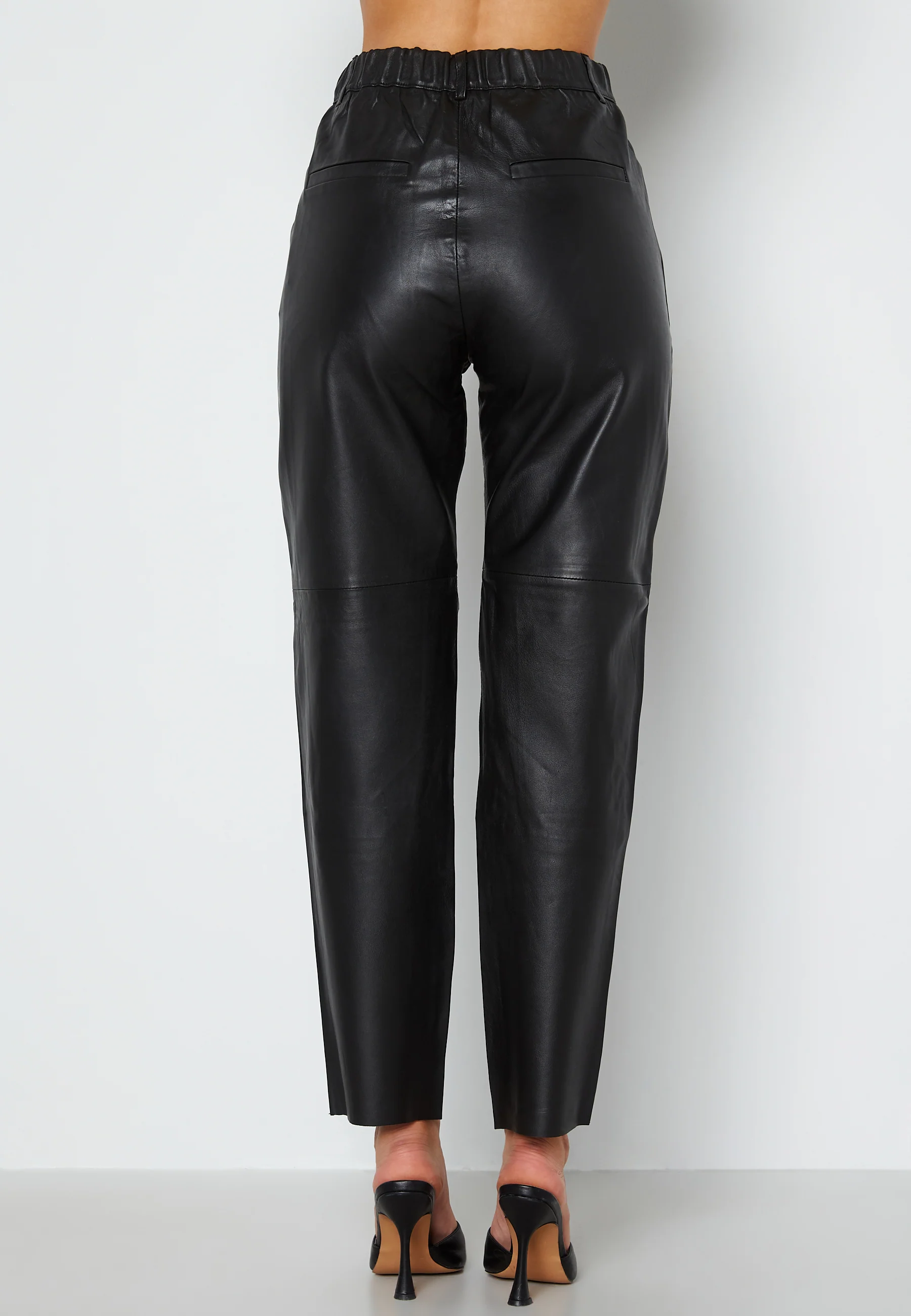 Bella MW Leather Pants - Image 4