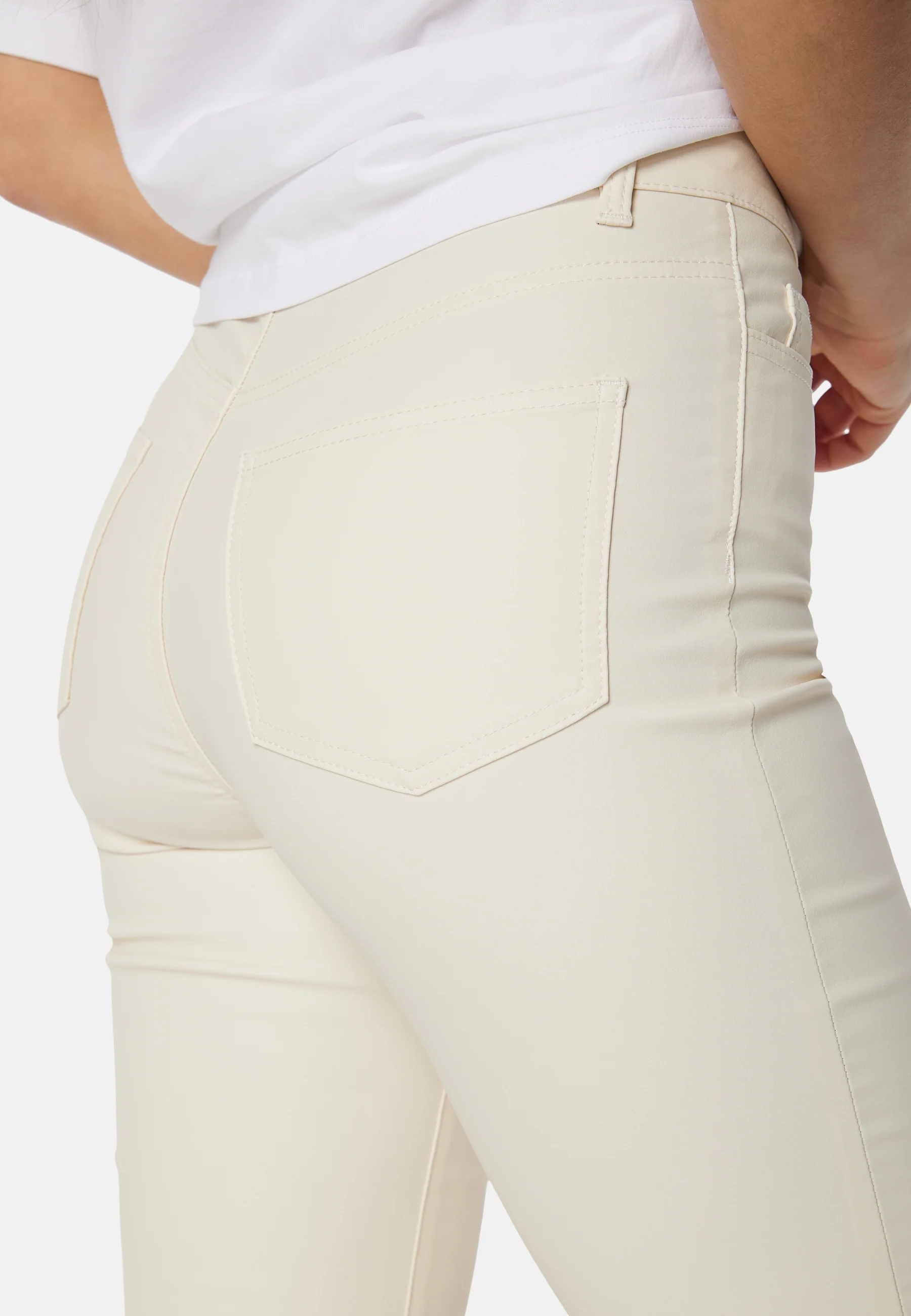 Belle 7/8 Coated Flared Pant - Image 4