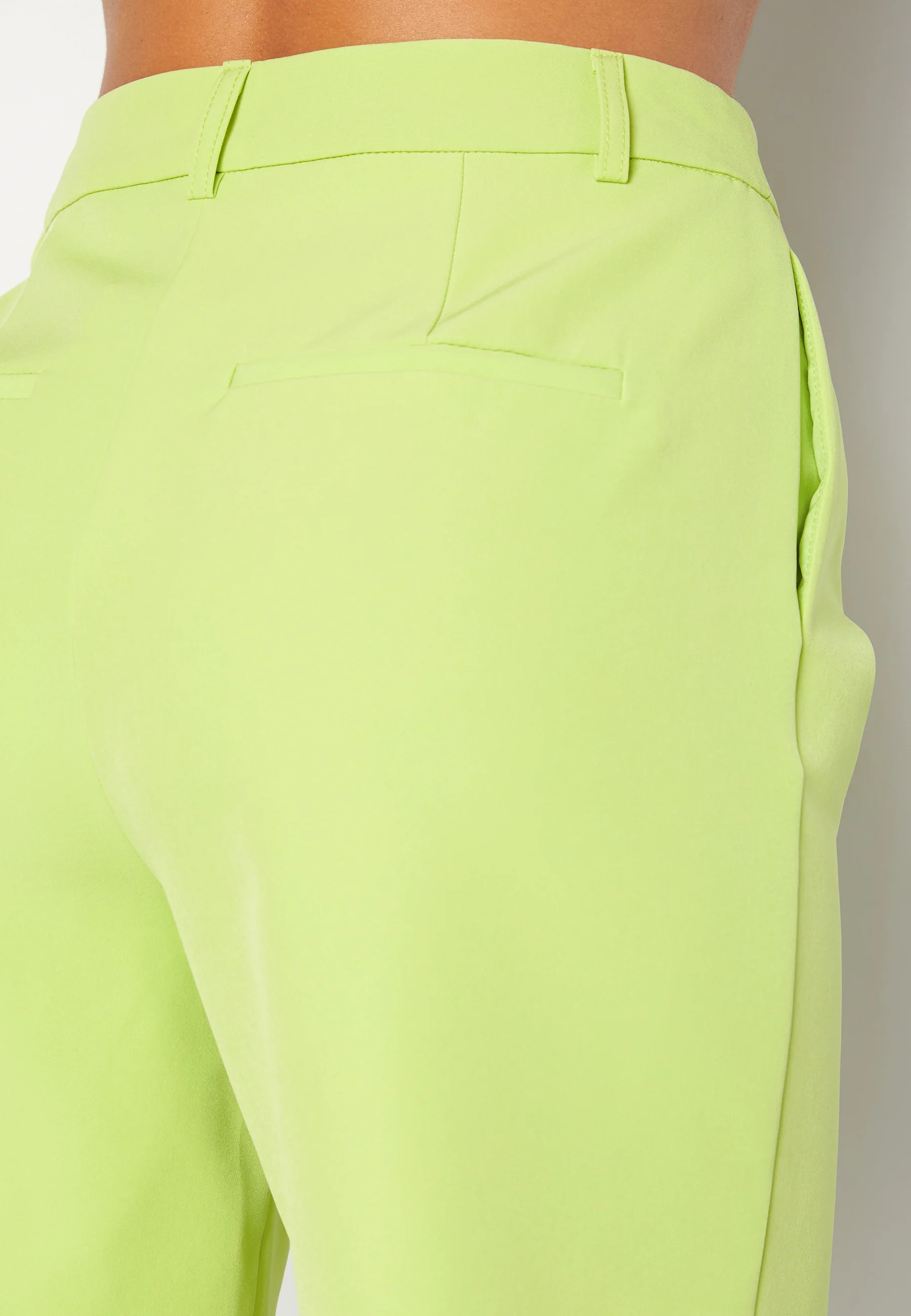 Berry HW Long Shorts - Image 4