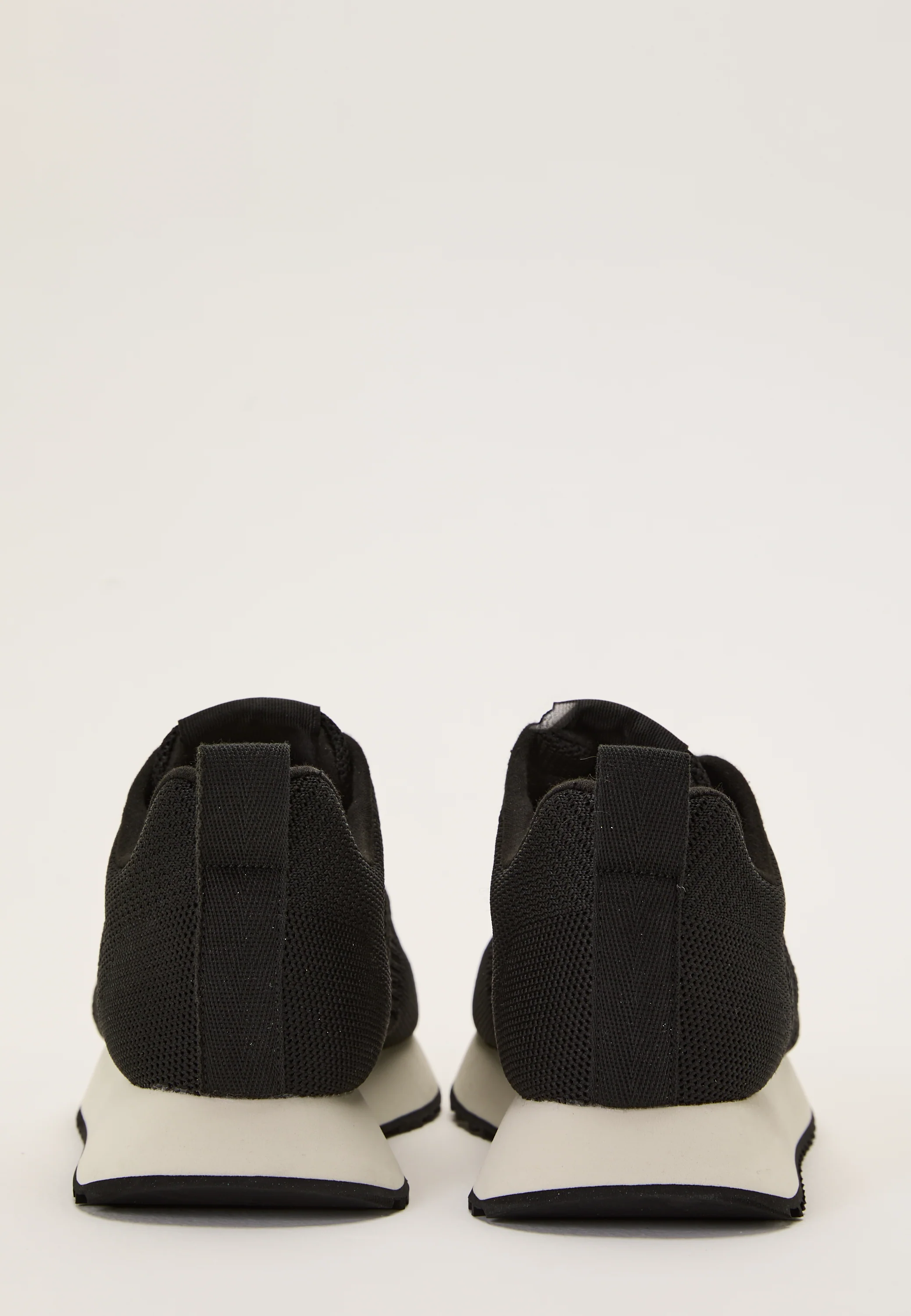 Bevinda Sneaker - Image 4