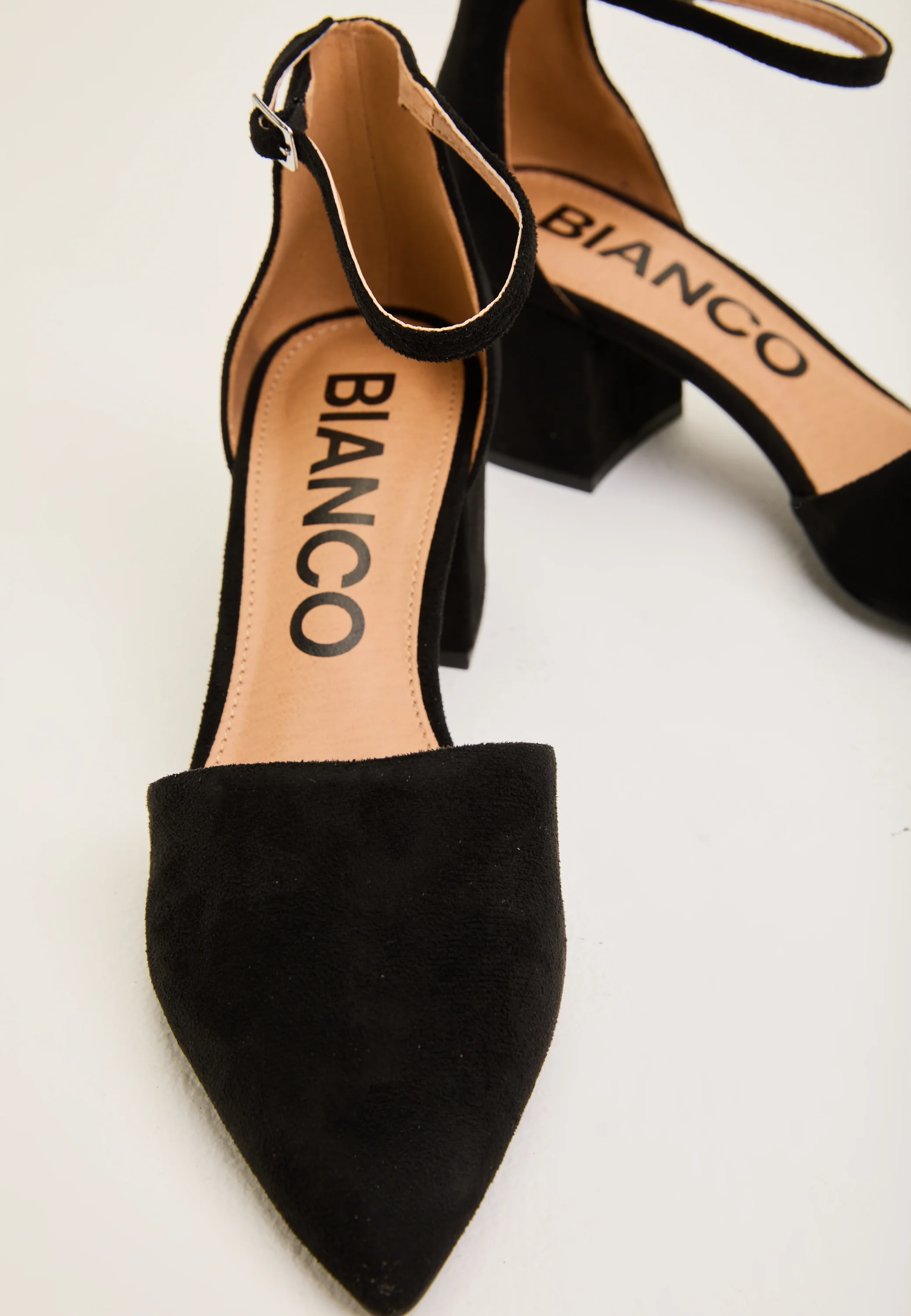 Biadevived Pump Micro Suede - Image 5
