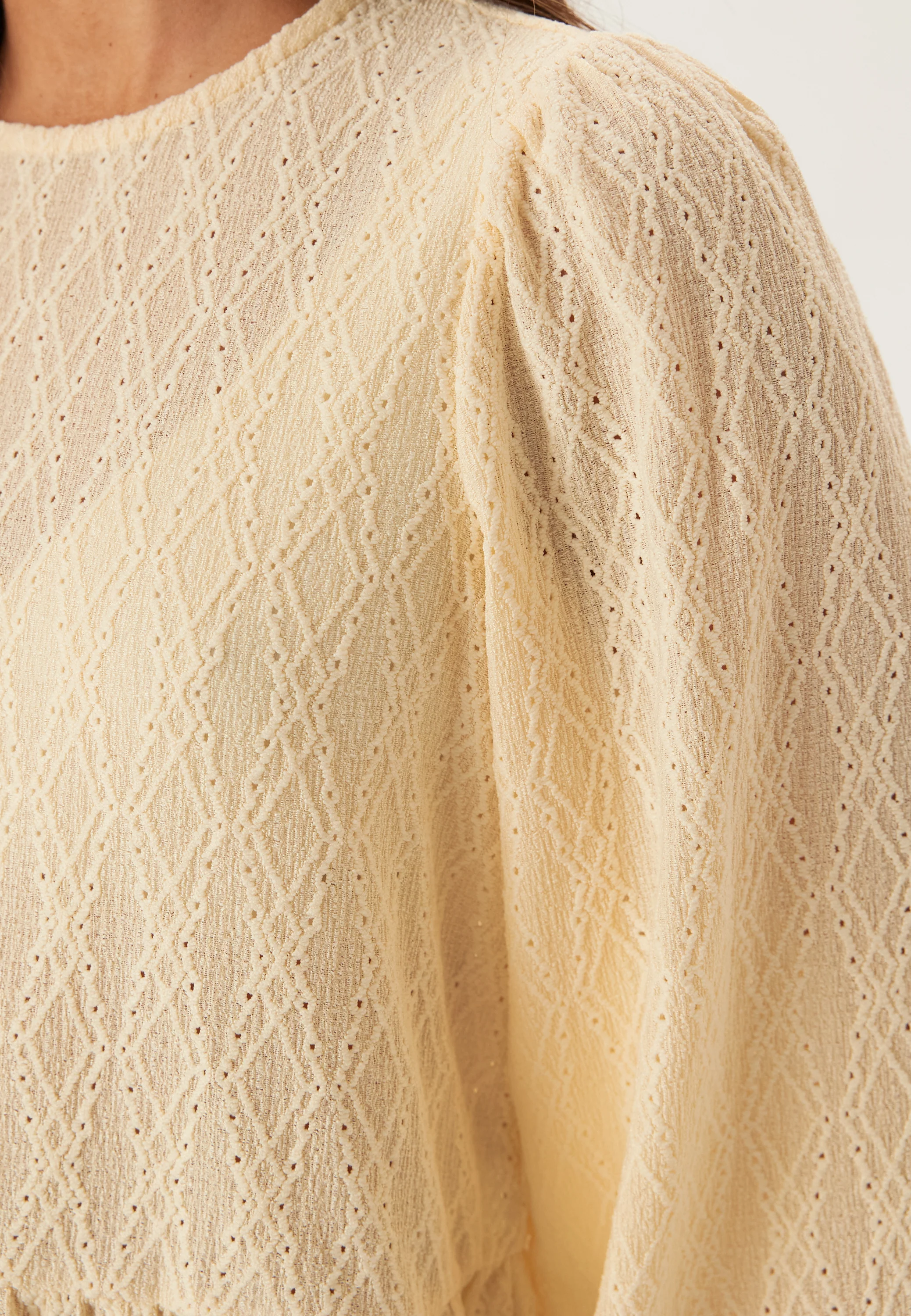 Broderie Anglaise Blouse - Image 4