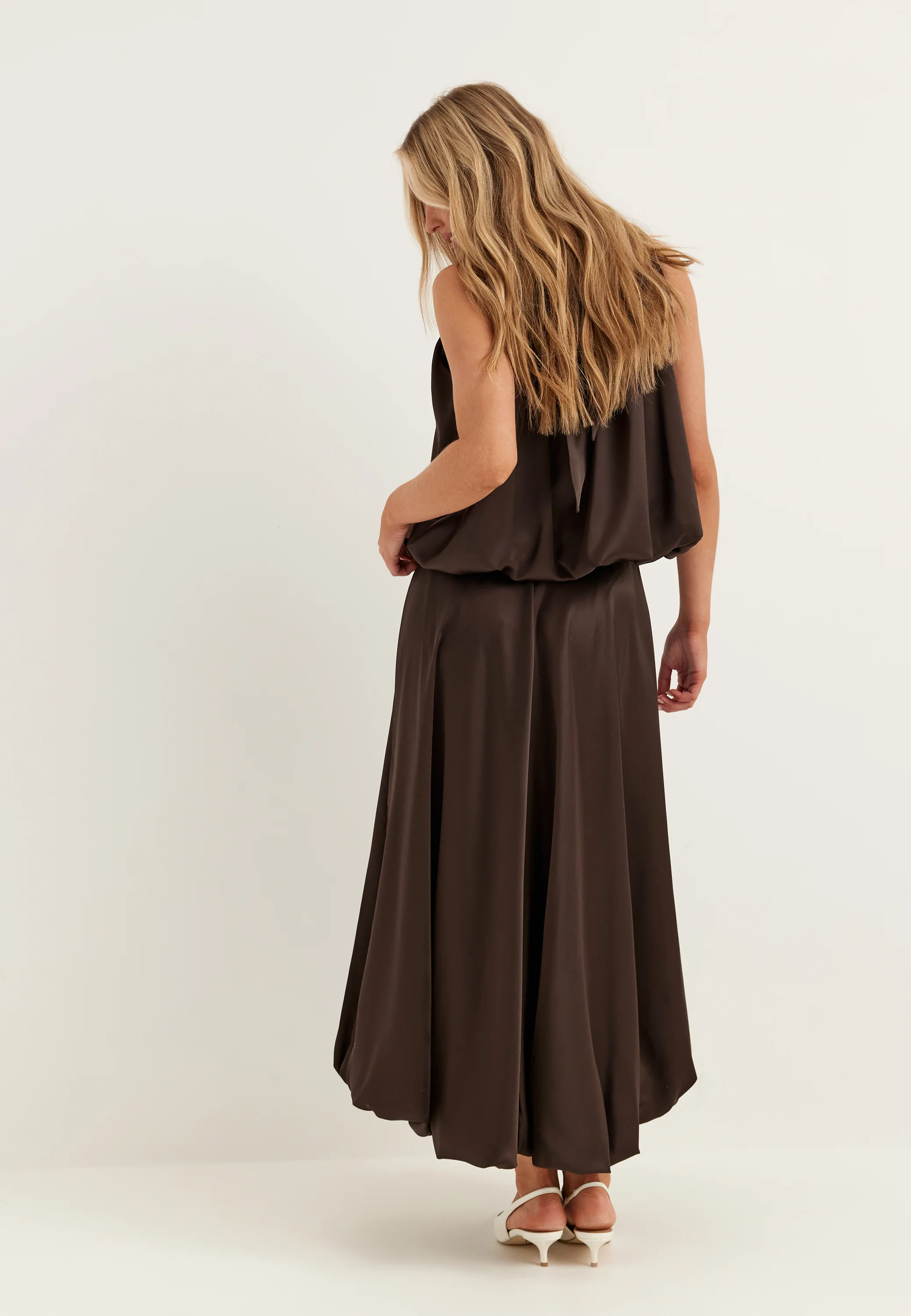 Bubble-Hem Satin Ankle Skirt - Image 5