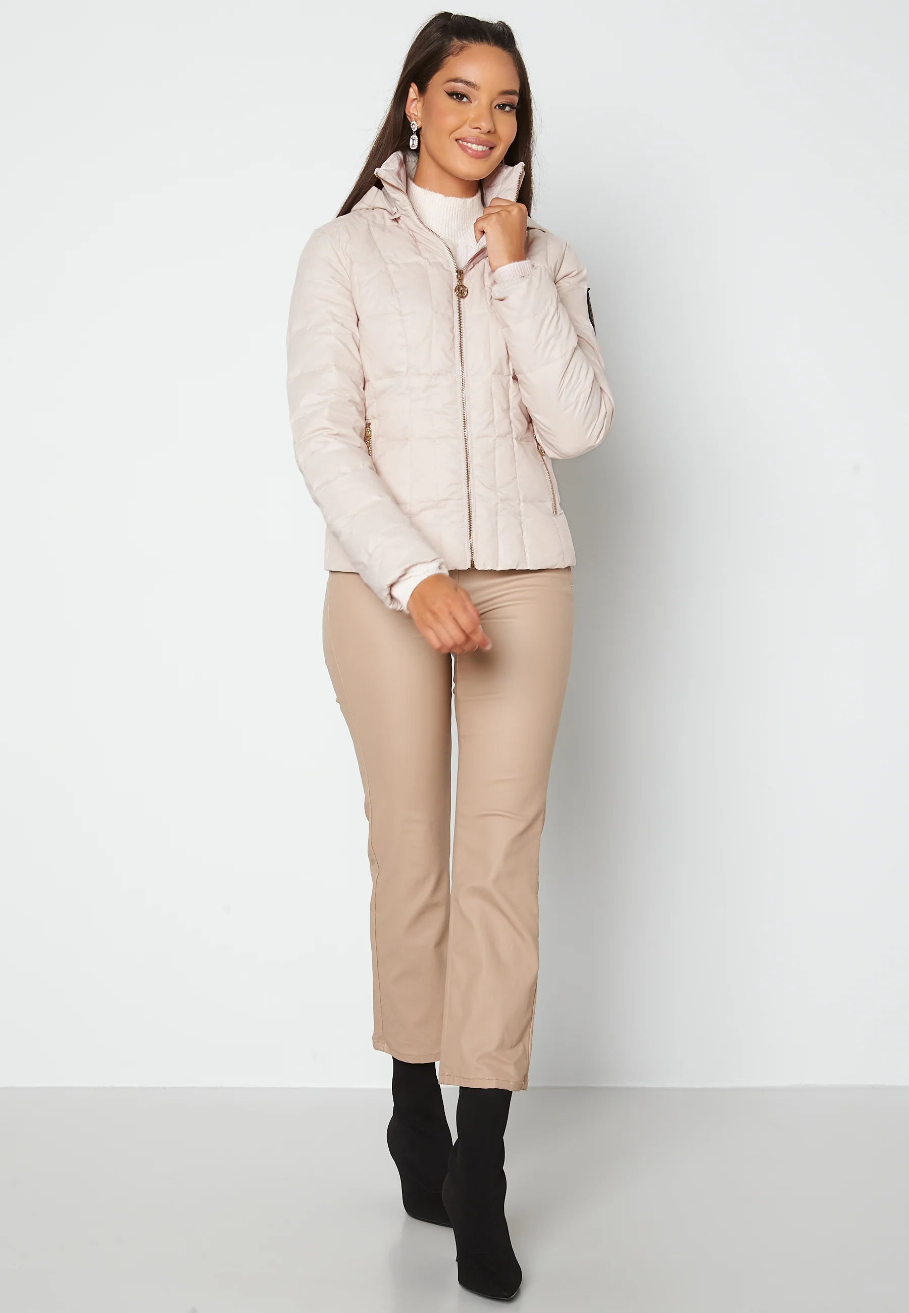 Calinda Light Down Jacket