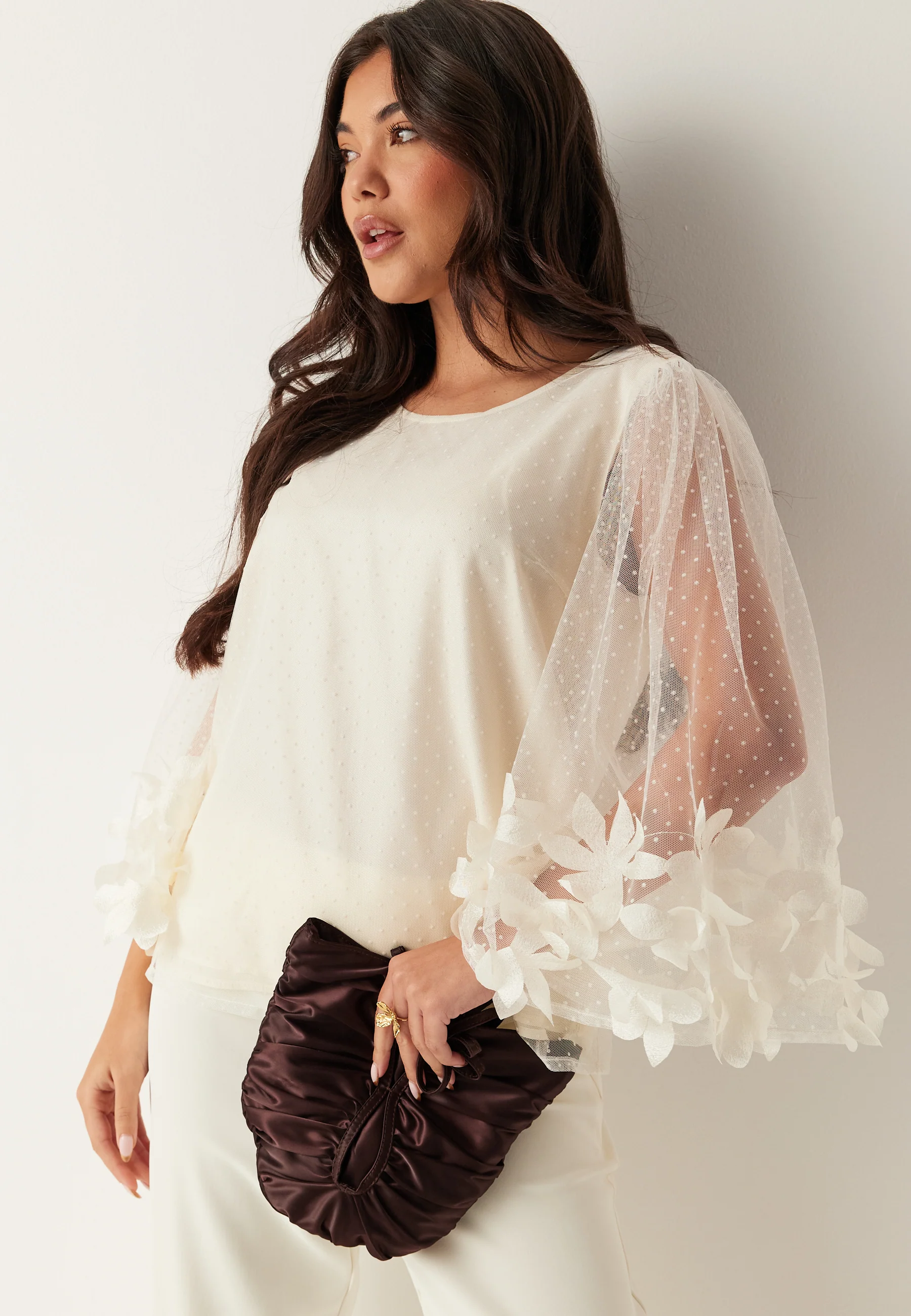 Carisma Dot Top