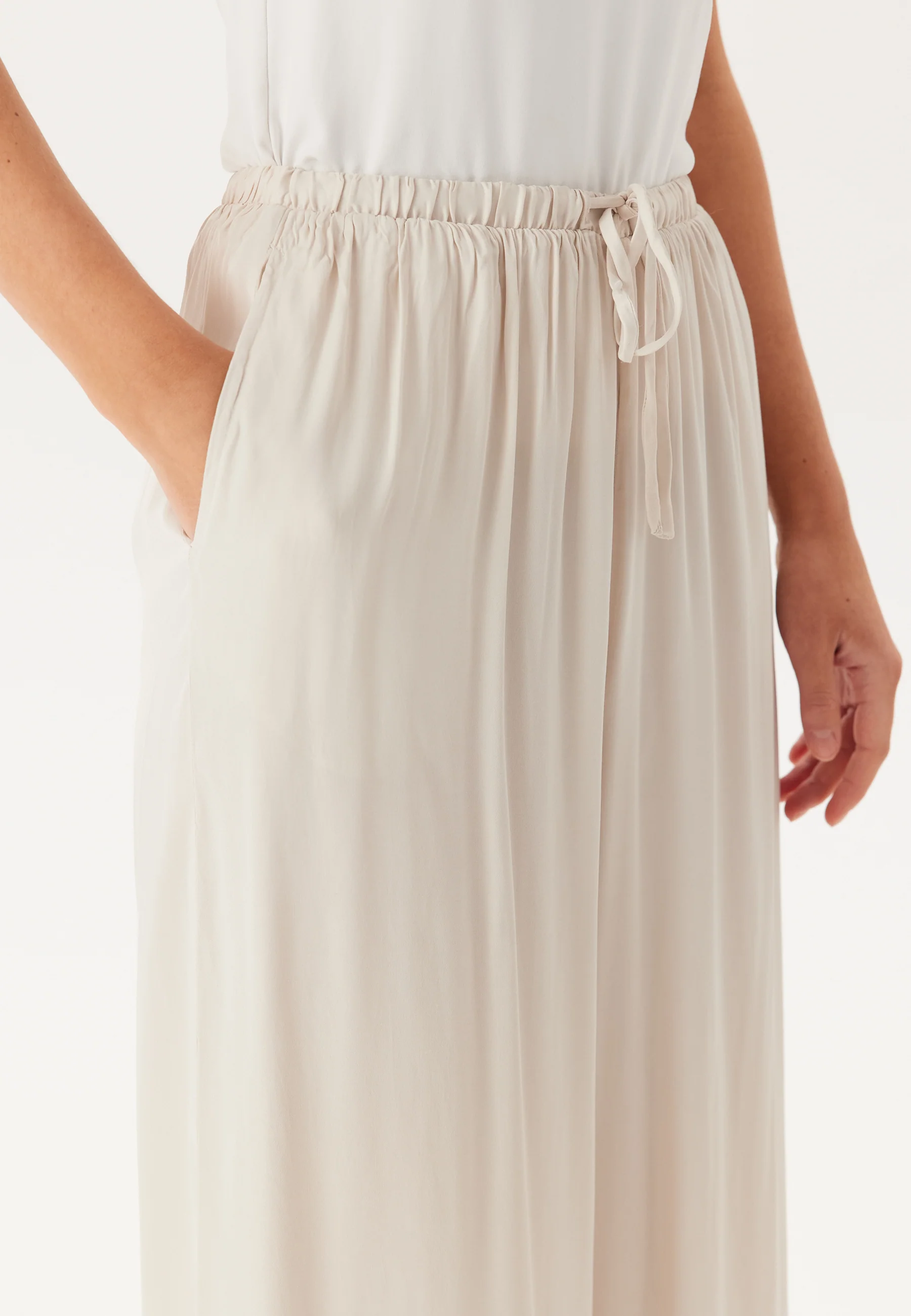 CC Viscose Satin Trousers - Image 9