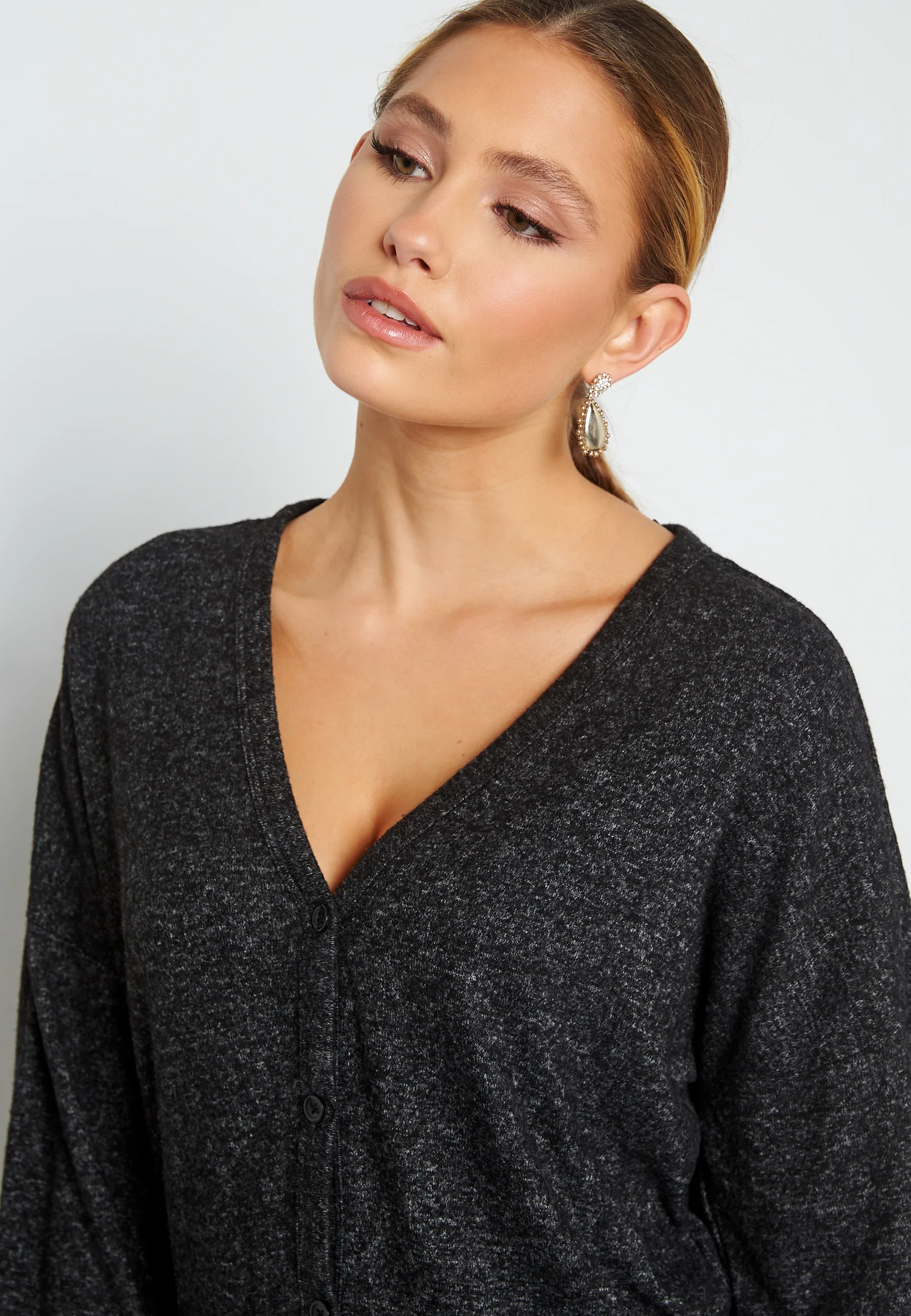 Chill V-Neck Button Cardigan - Image 4