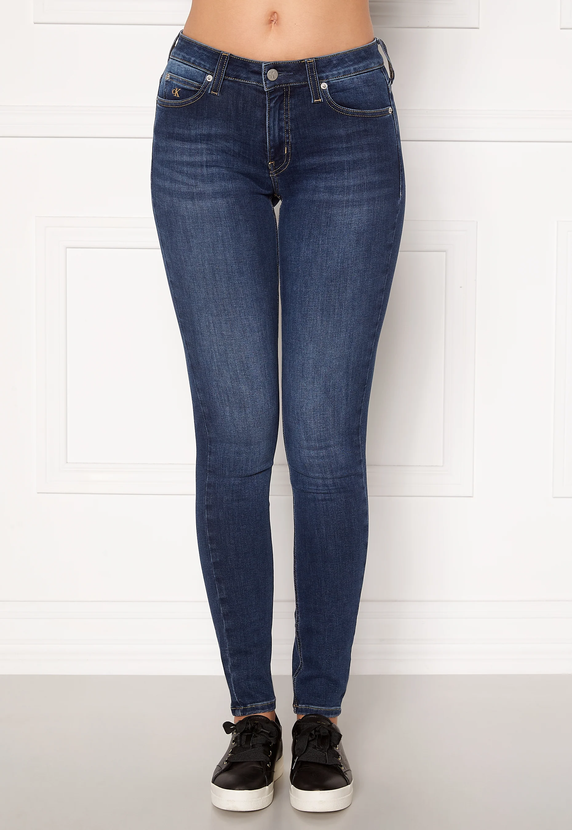 CKJ 011 Mid Rise Skinny - Image 3