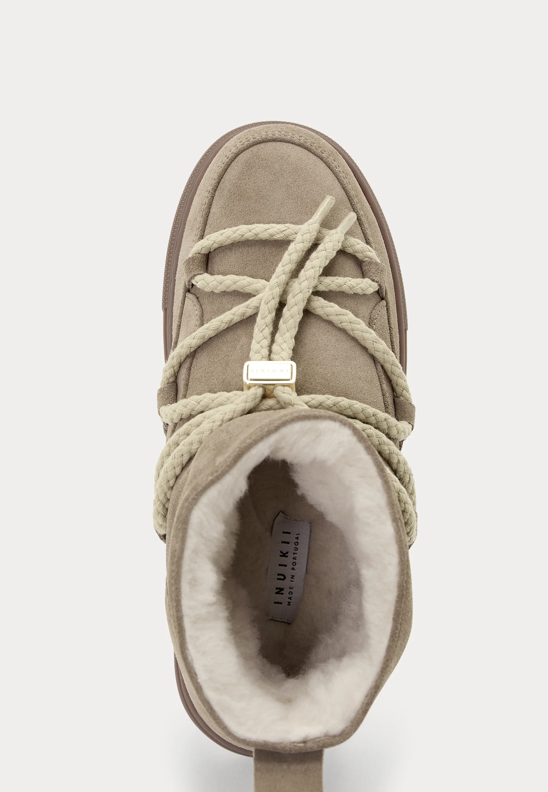 Classic Low Sneaker - Image 4