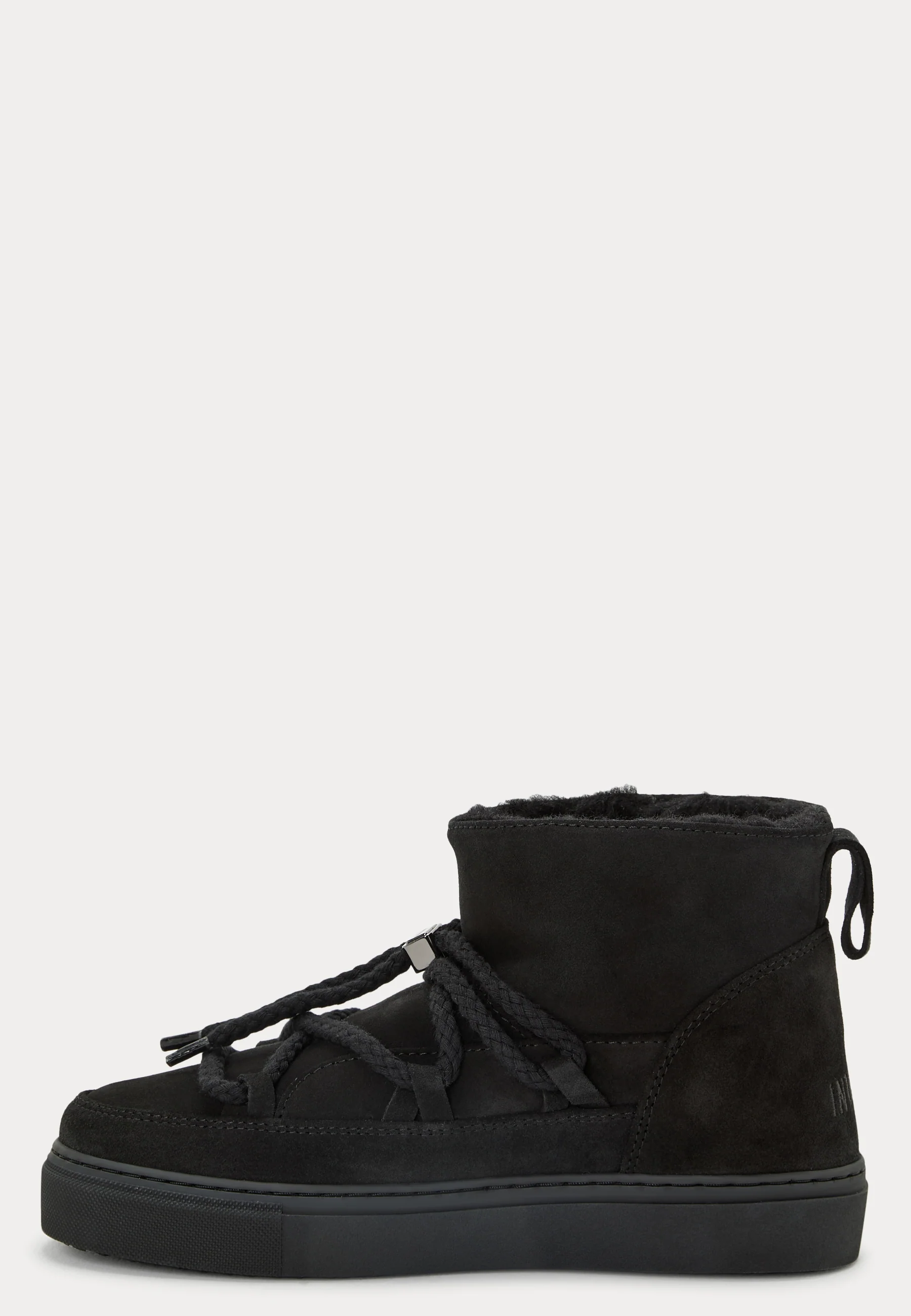 Classic Low Sneaker - Image 3
