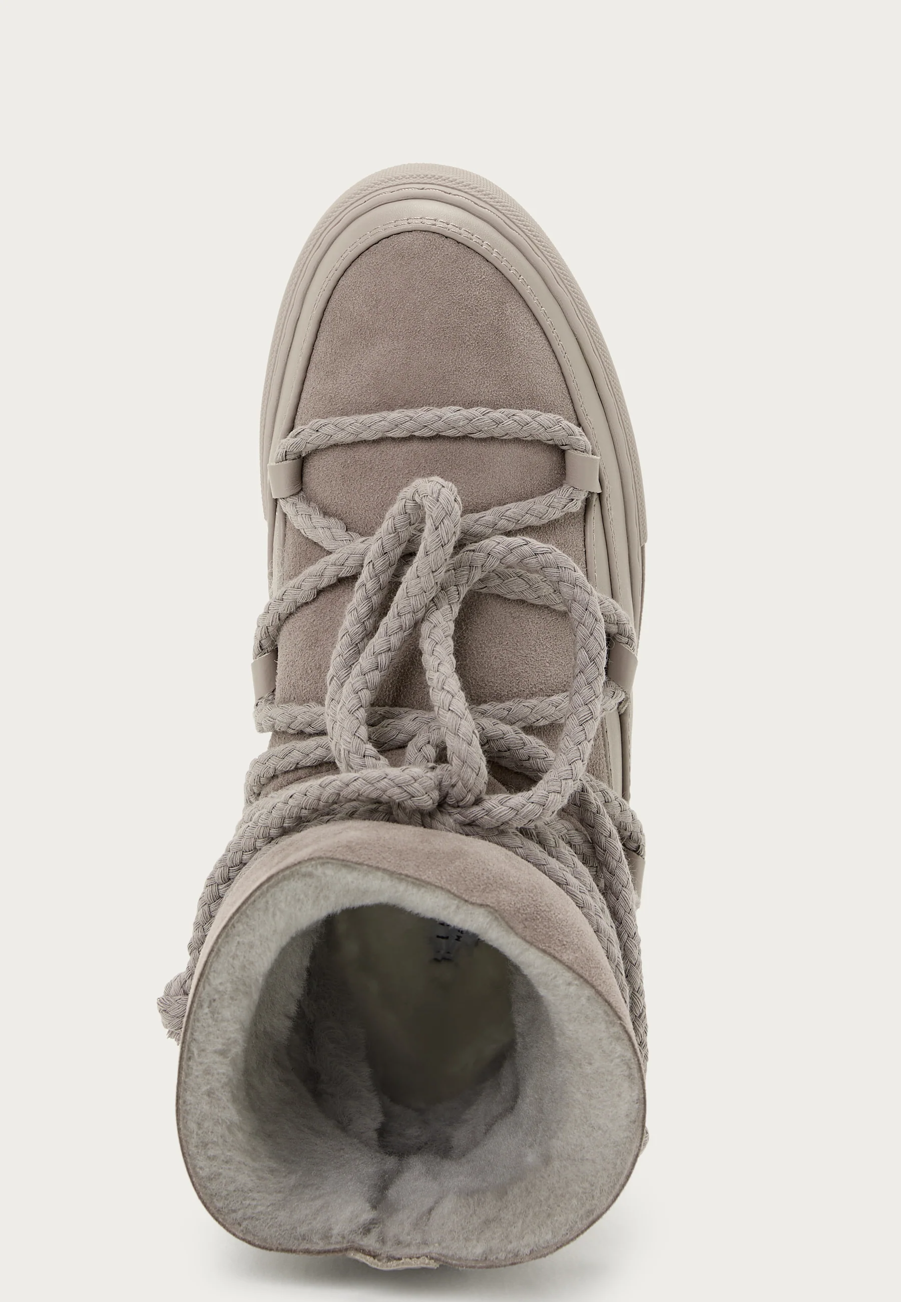 Classic Sneaker - Image 4