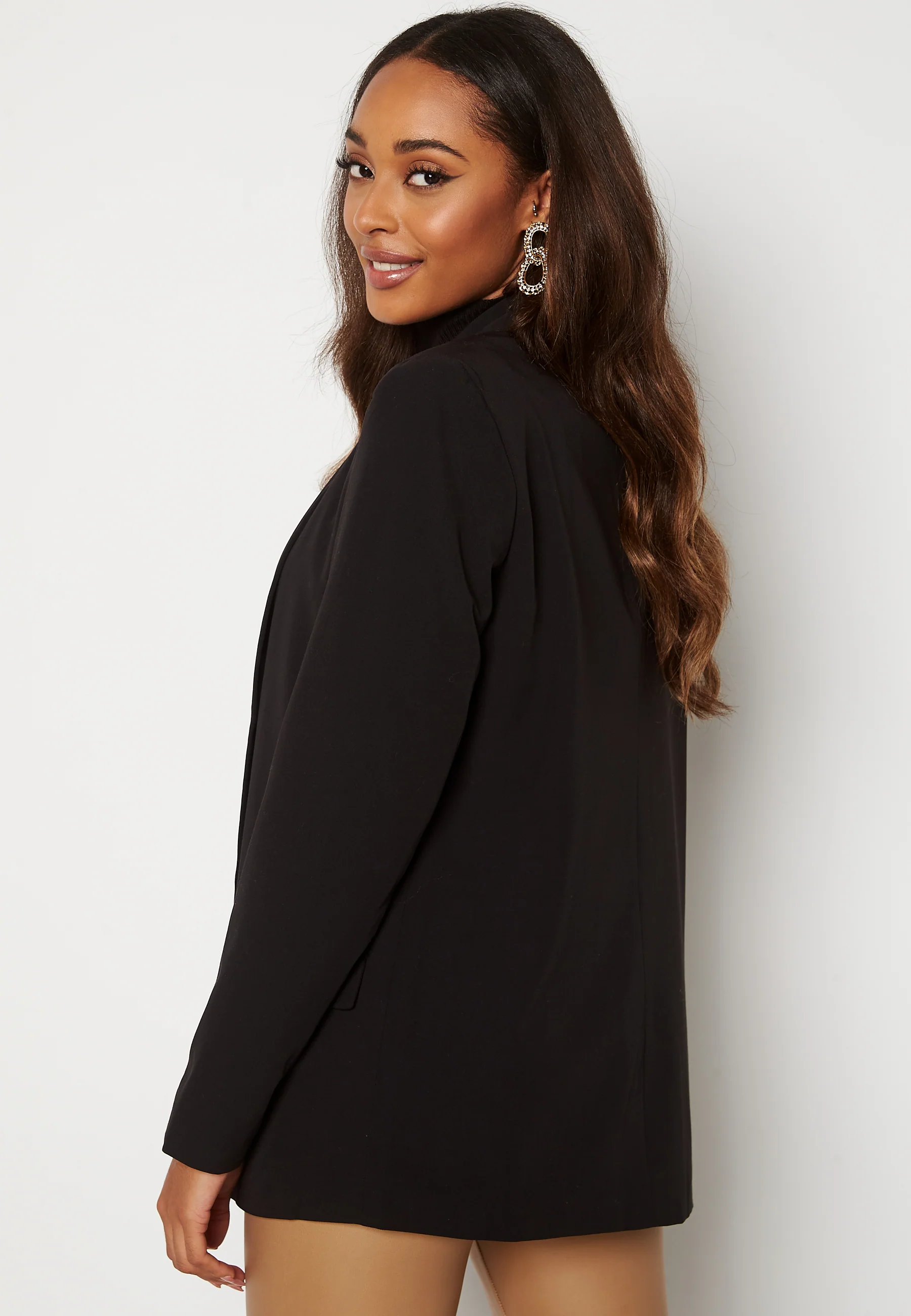Connie Blazer - Image 3