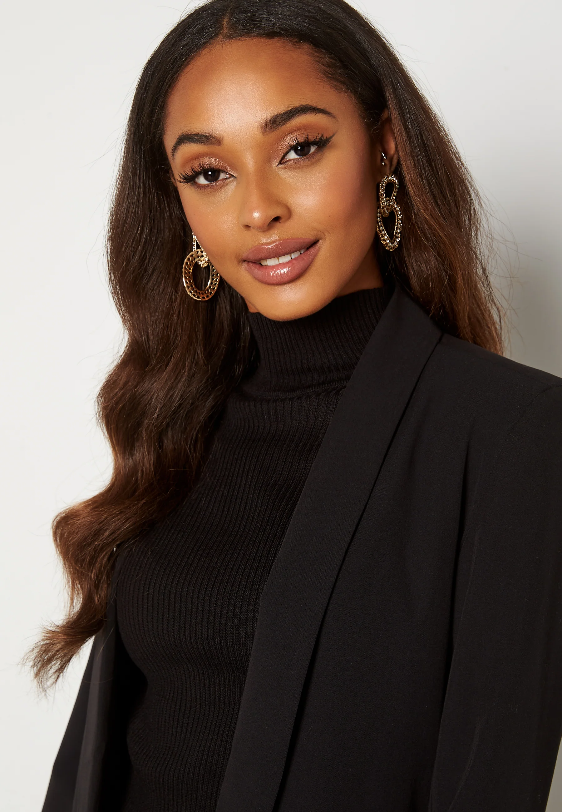 Connie Blazer - Image 4