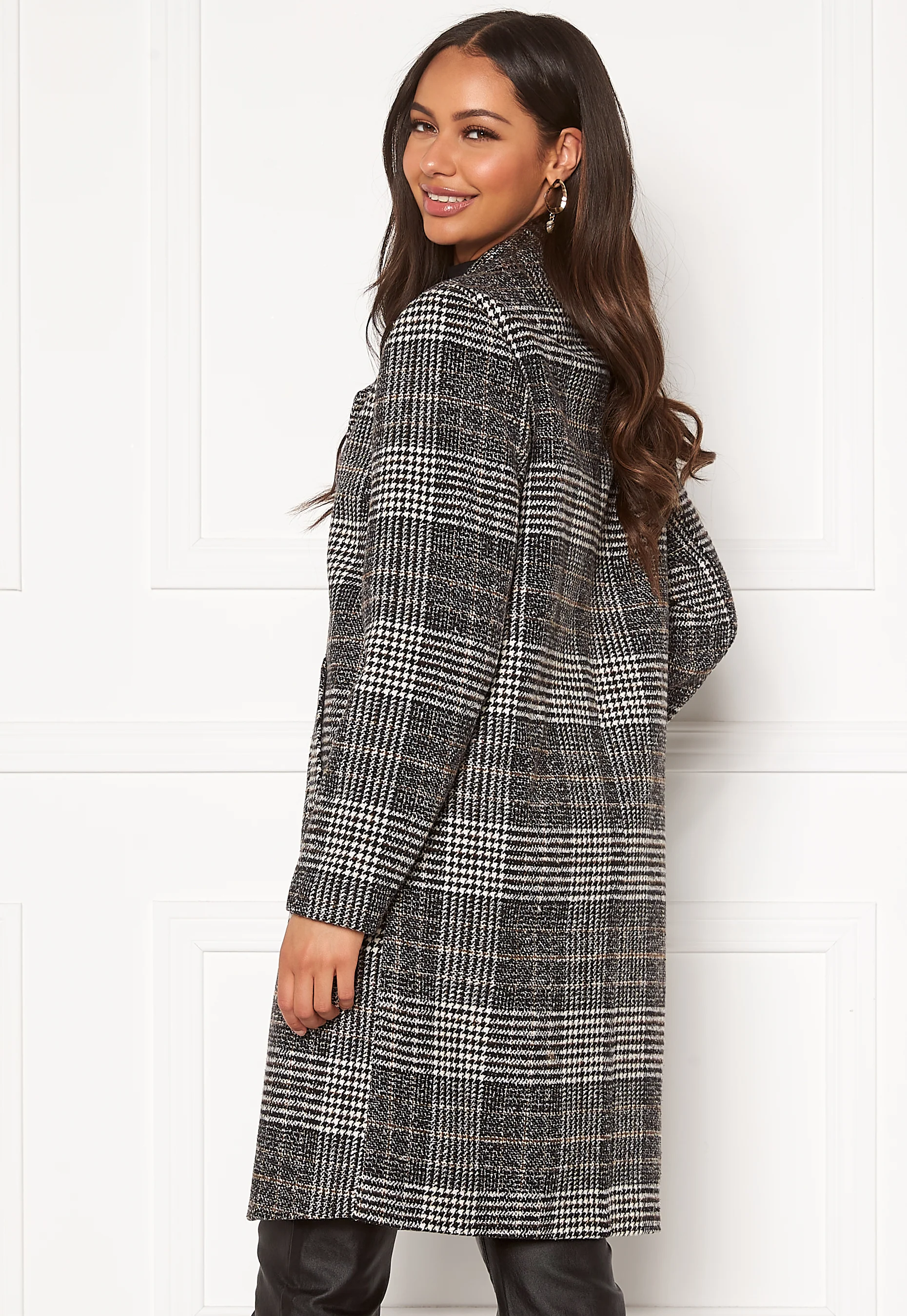 Corinne checked coat - Image 3