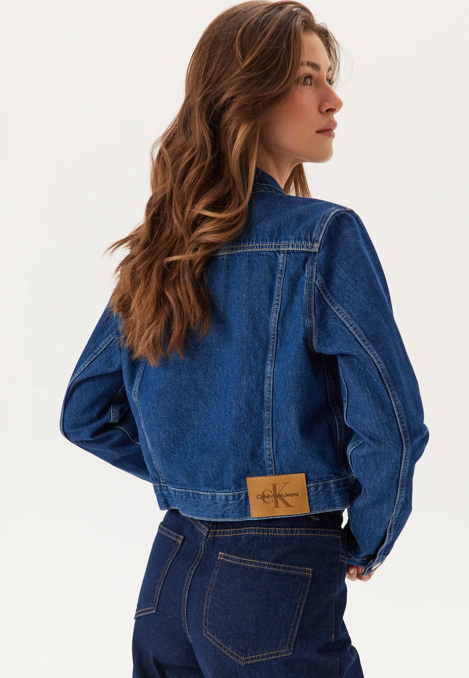 Cropped 90's Denim Trucker - Image 2