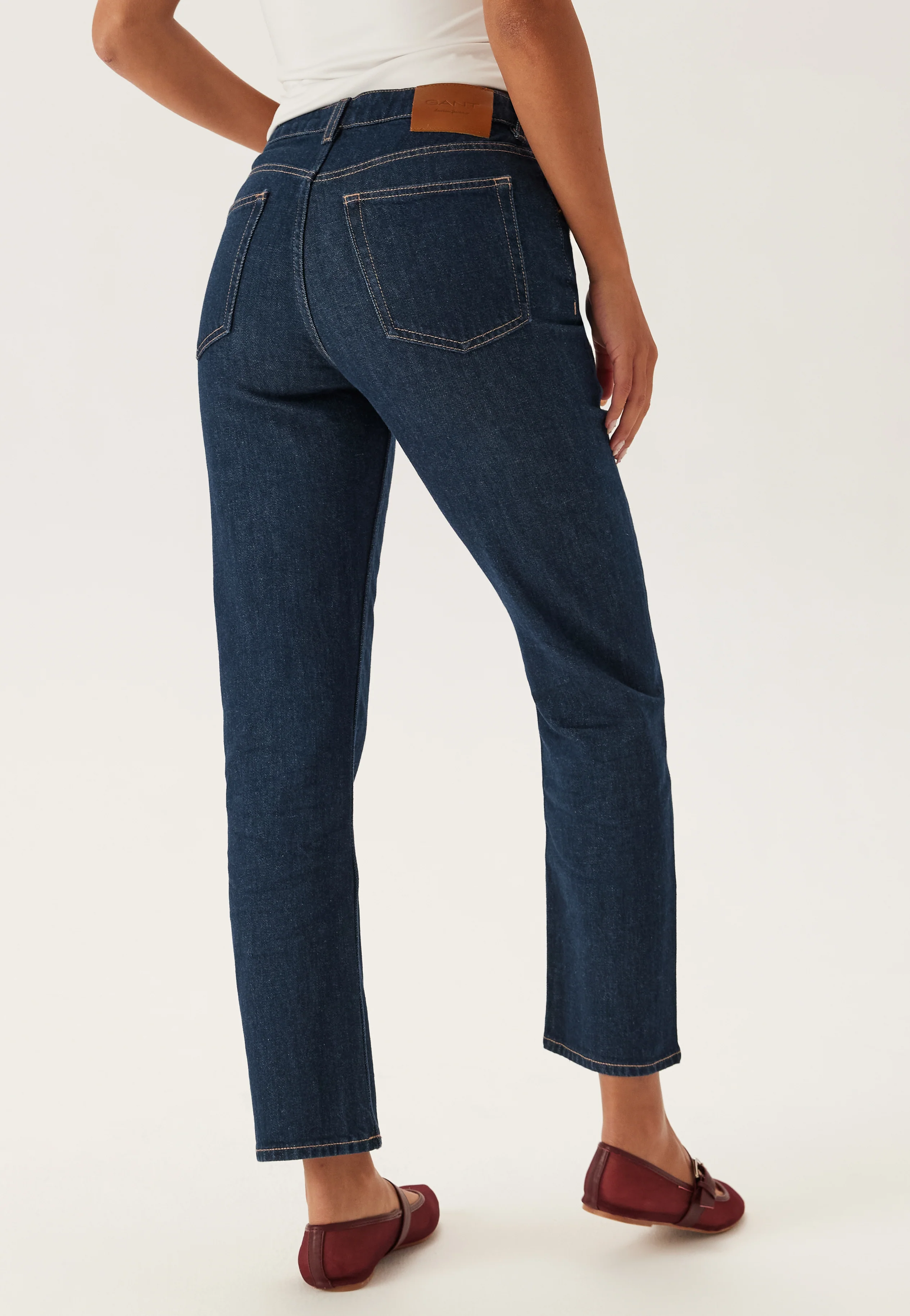 Cropped Straight Stretch Jeans - Image 2