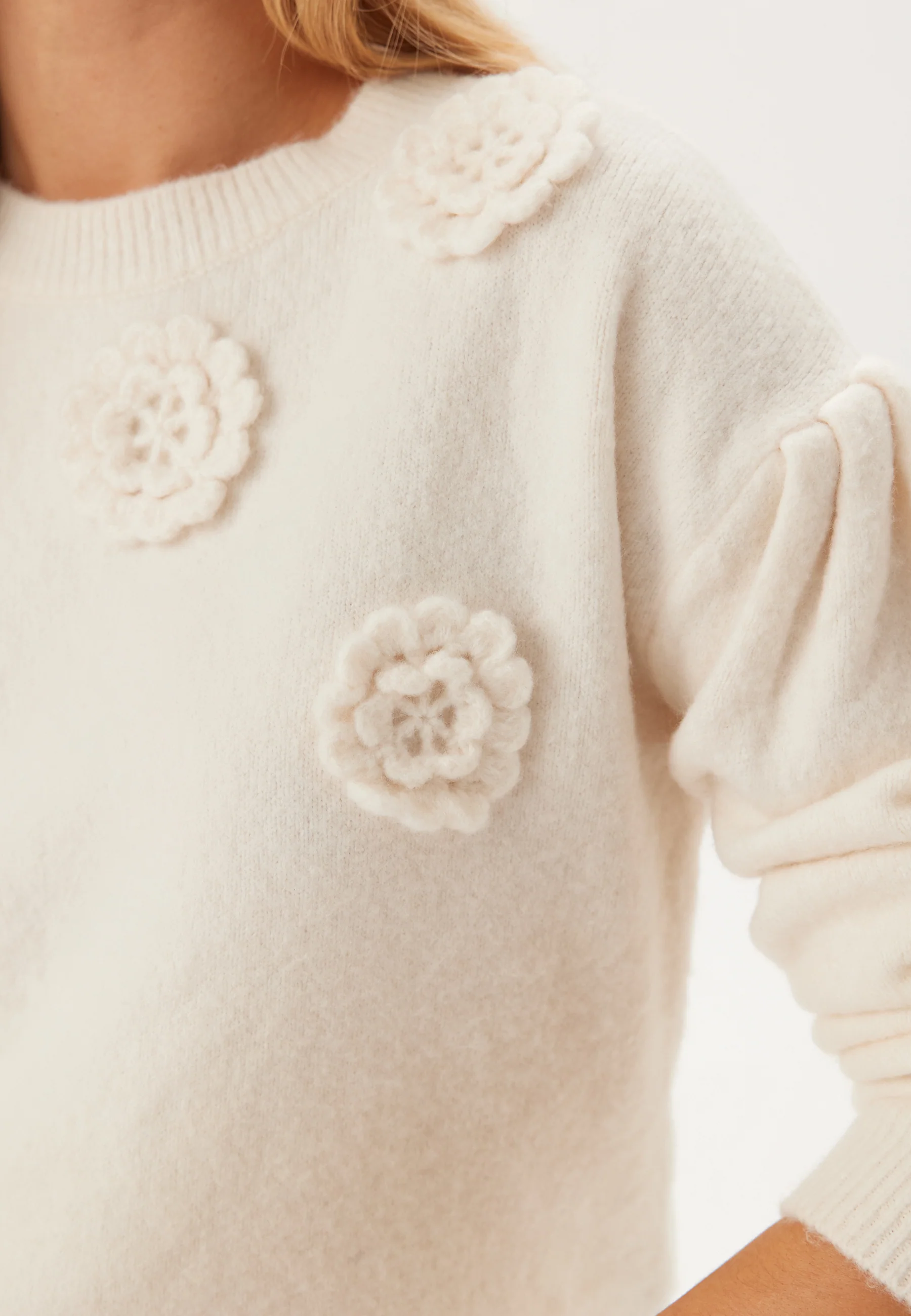 Decorated Knitted Sweater - Image 6