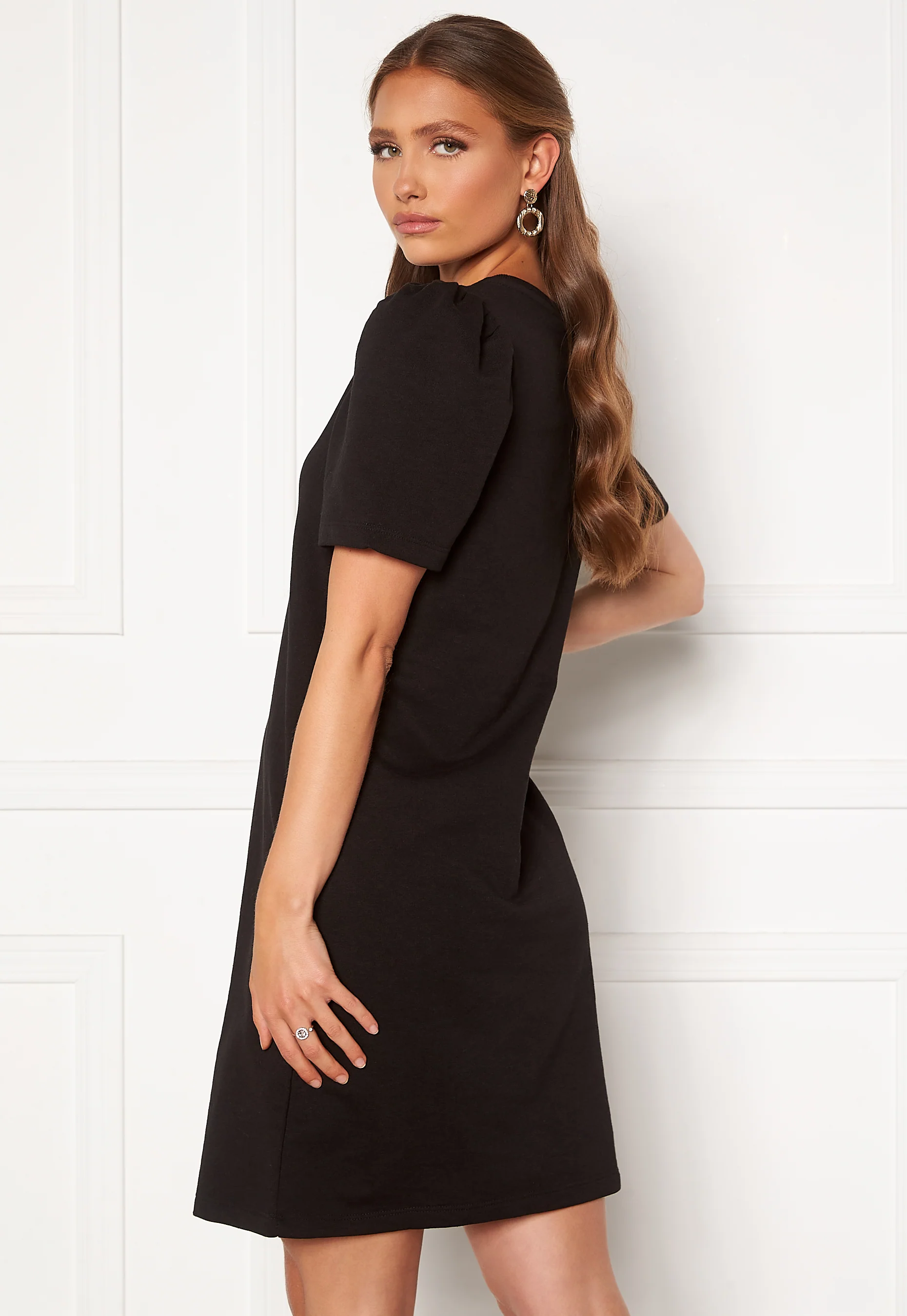 Dianna S/S O-Neck Dress - Image 3