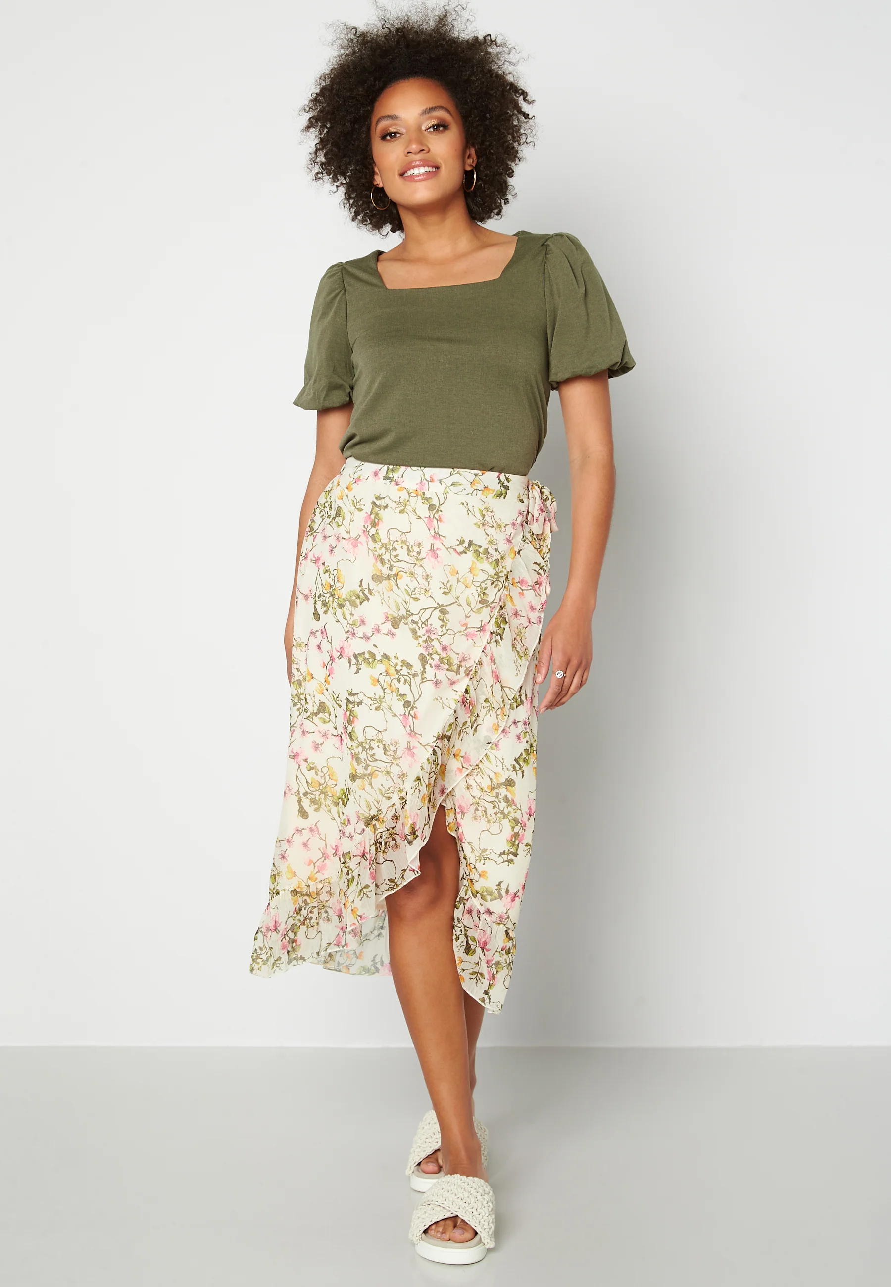 Dicte Puff Sleeve Top - Image 2
