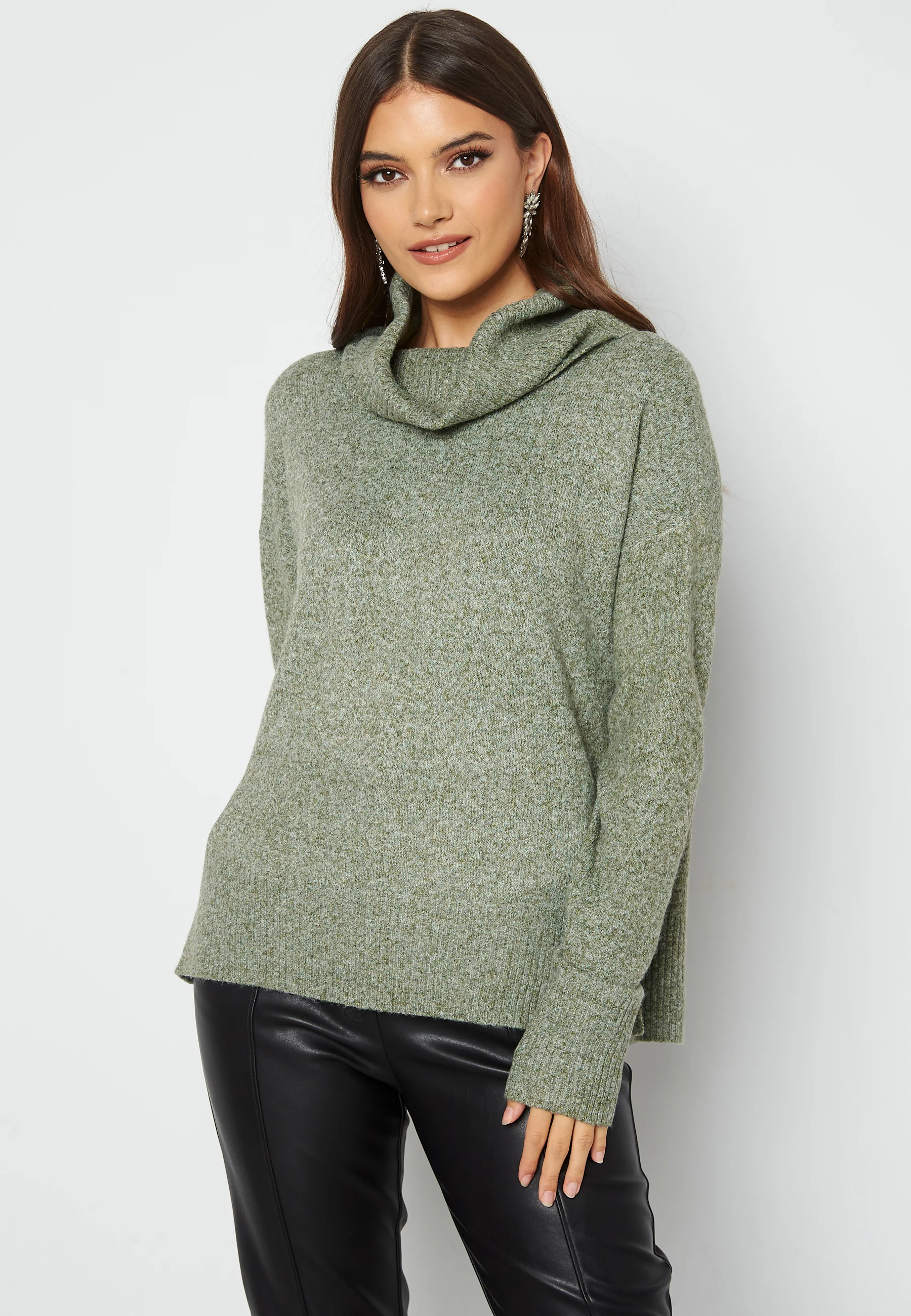 Doffy Cowlneck Knit