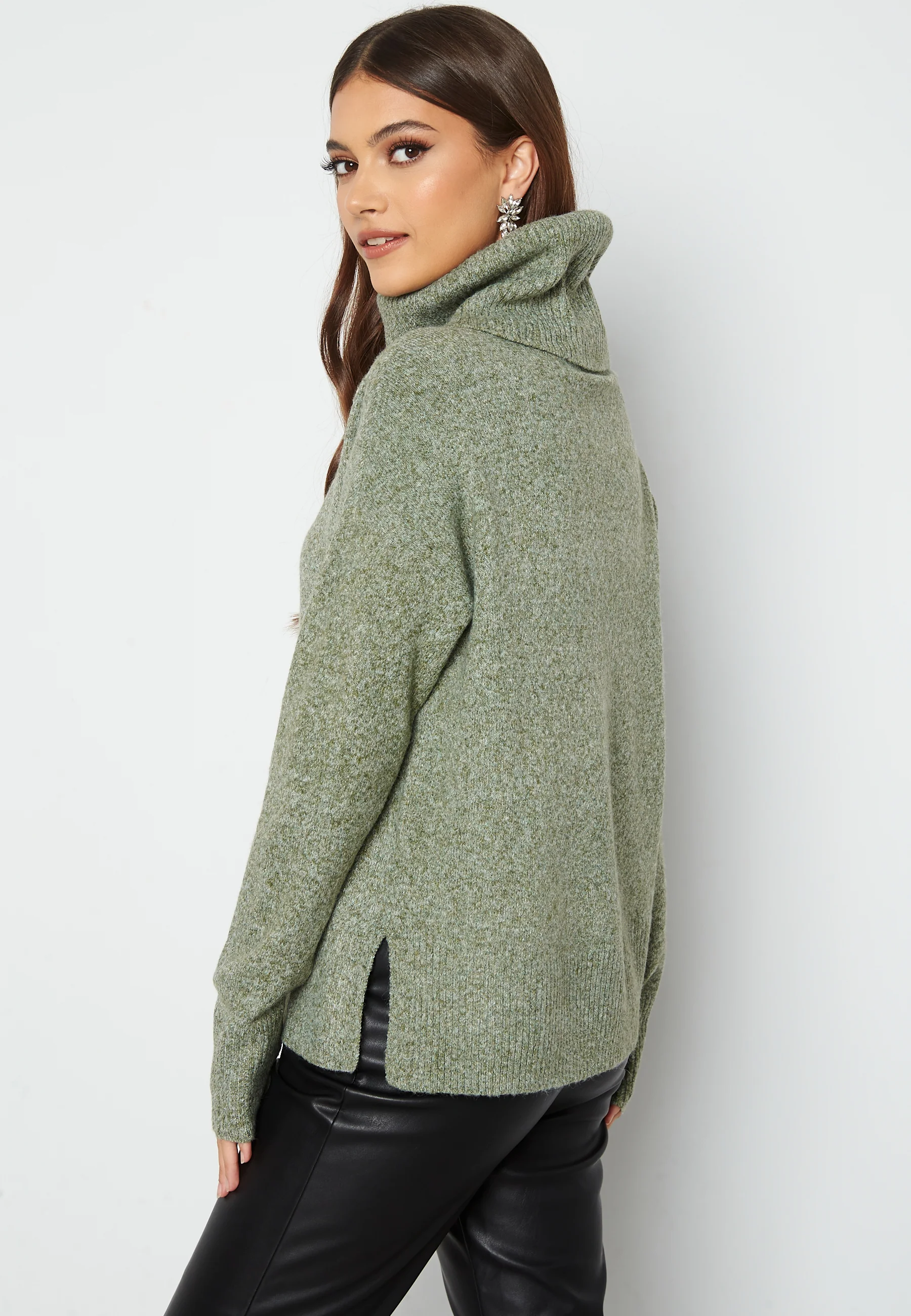 Doffy Cowlneck Knit - Image 3