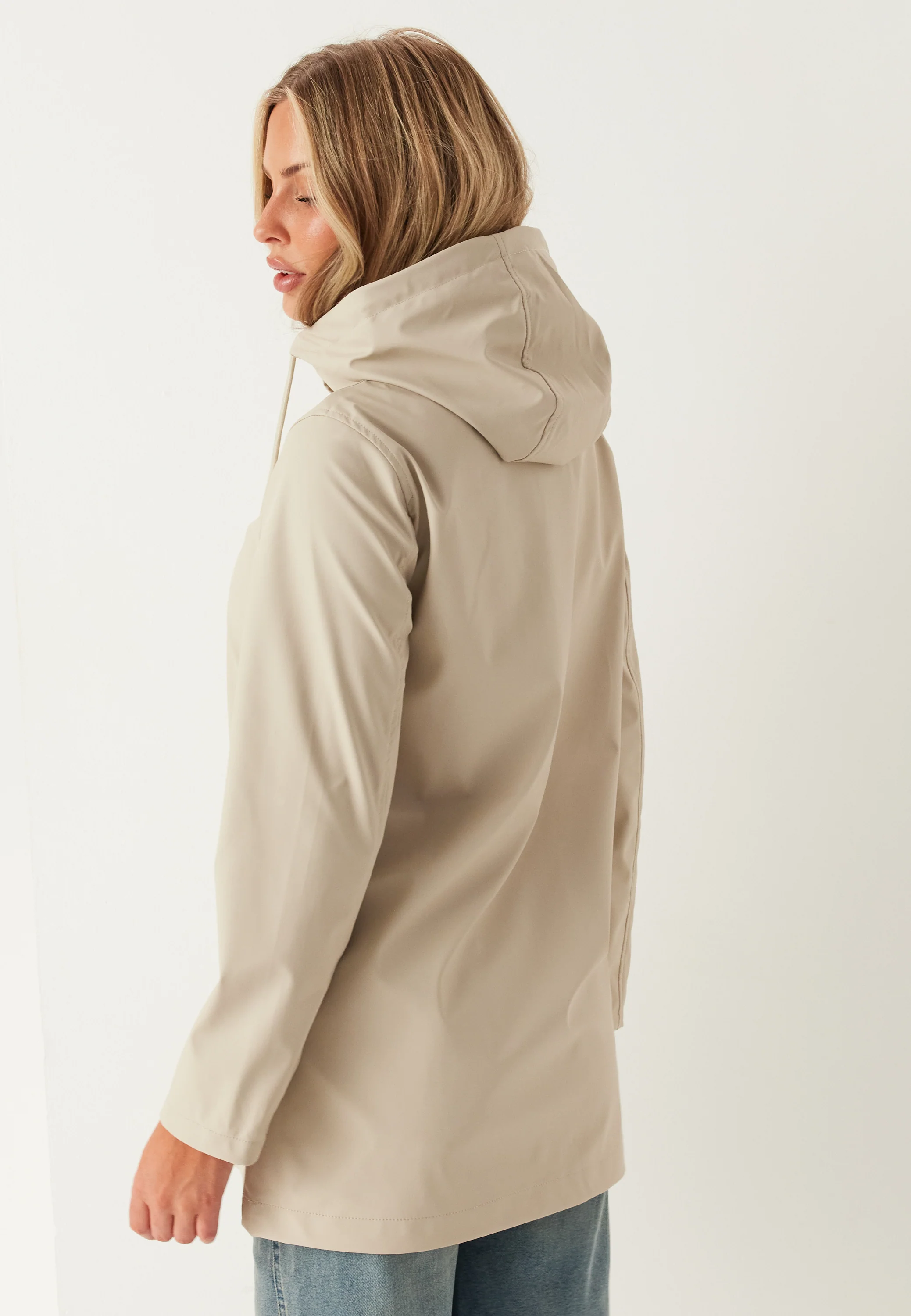 Elisa Raincoat - Image 4
