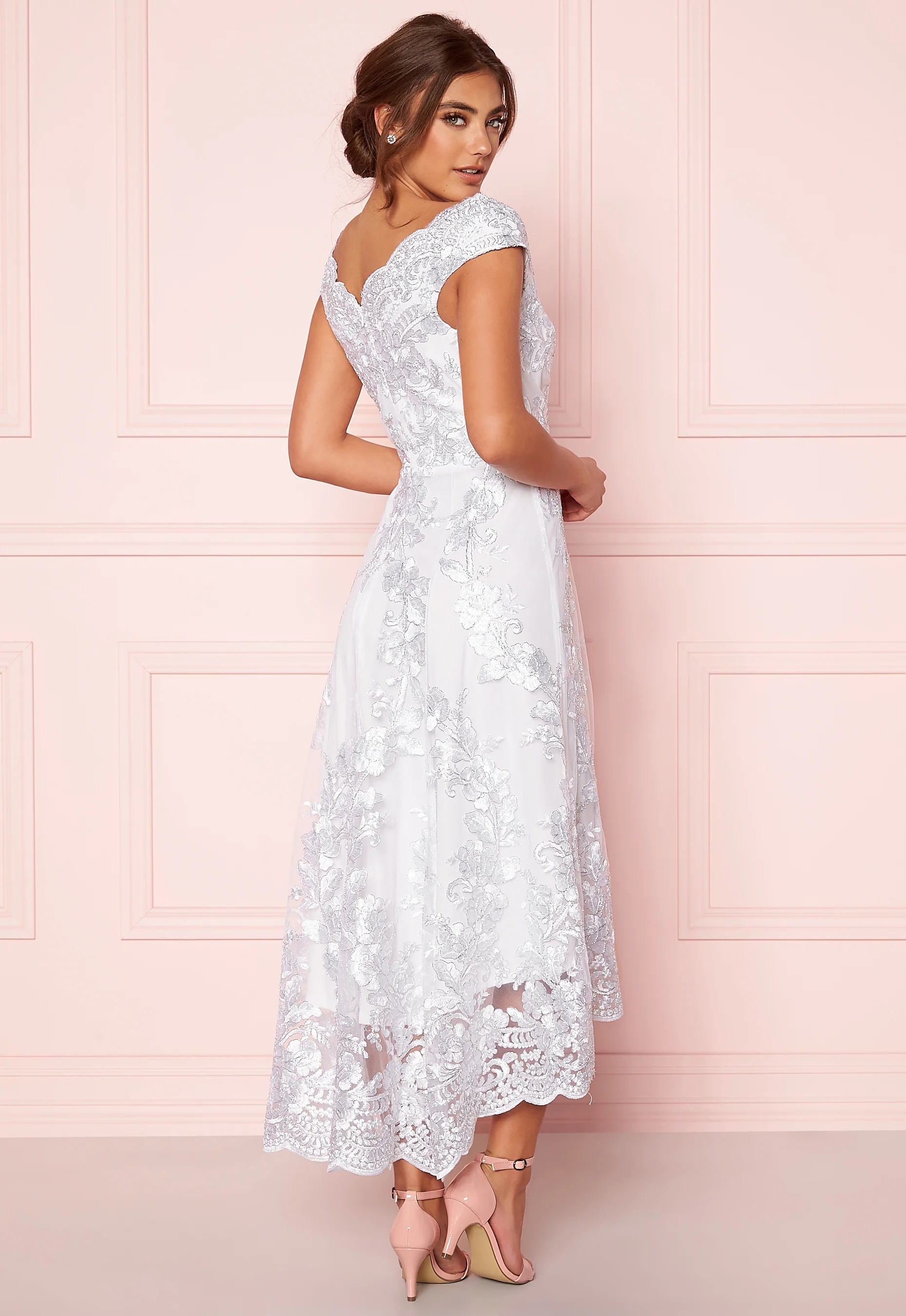 Embroidered Lace Dress - Image 3