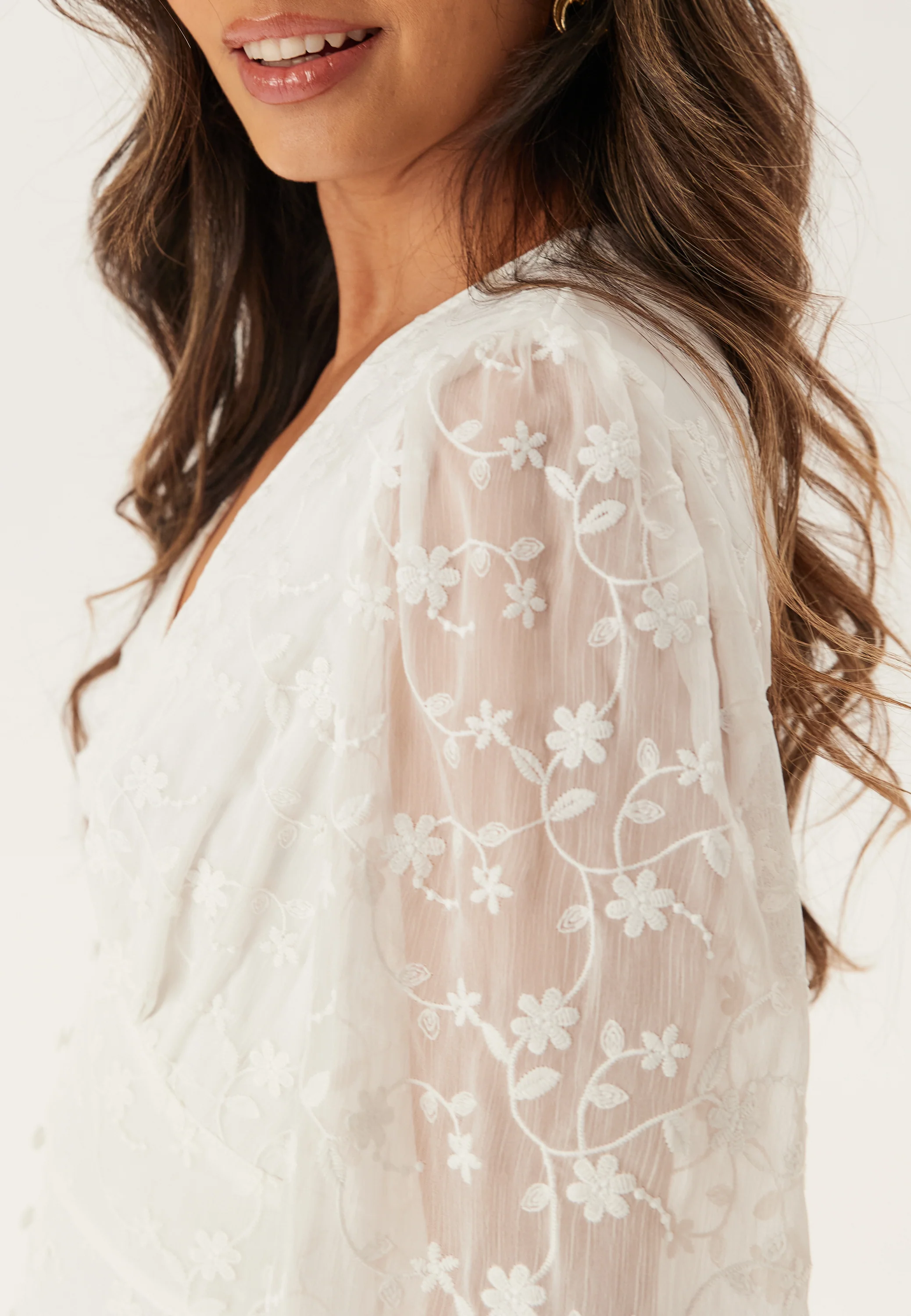 Embroidered Short Dress - Image 5