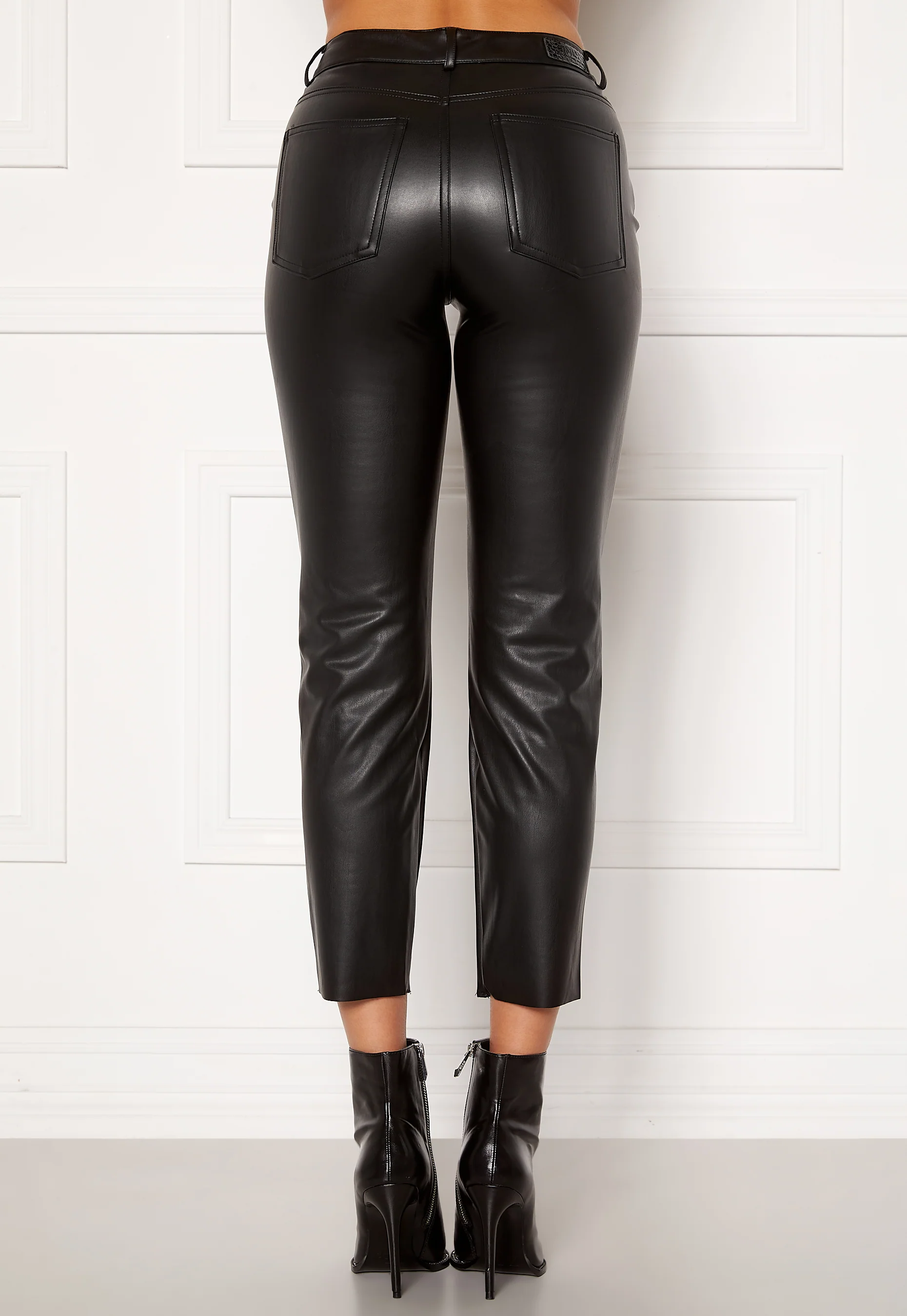 Emily HW Faux Leather - Image 5