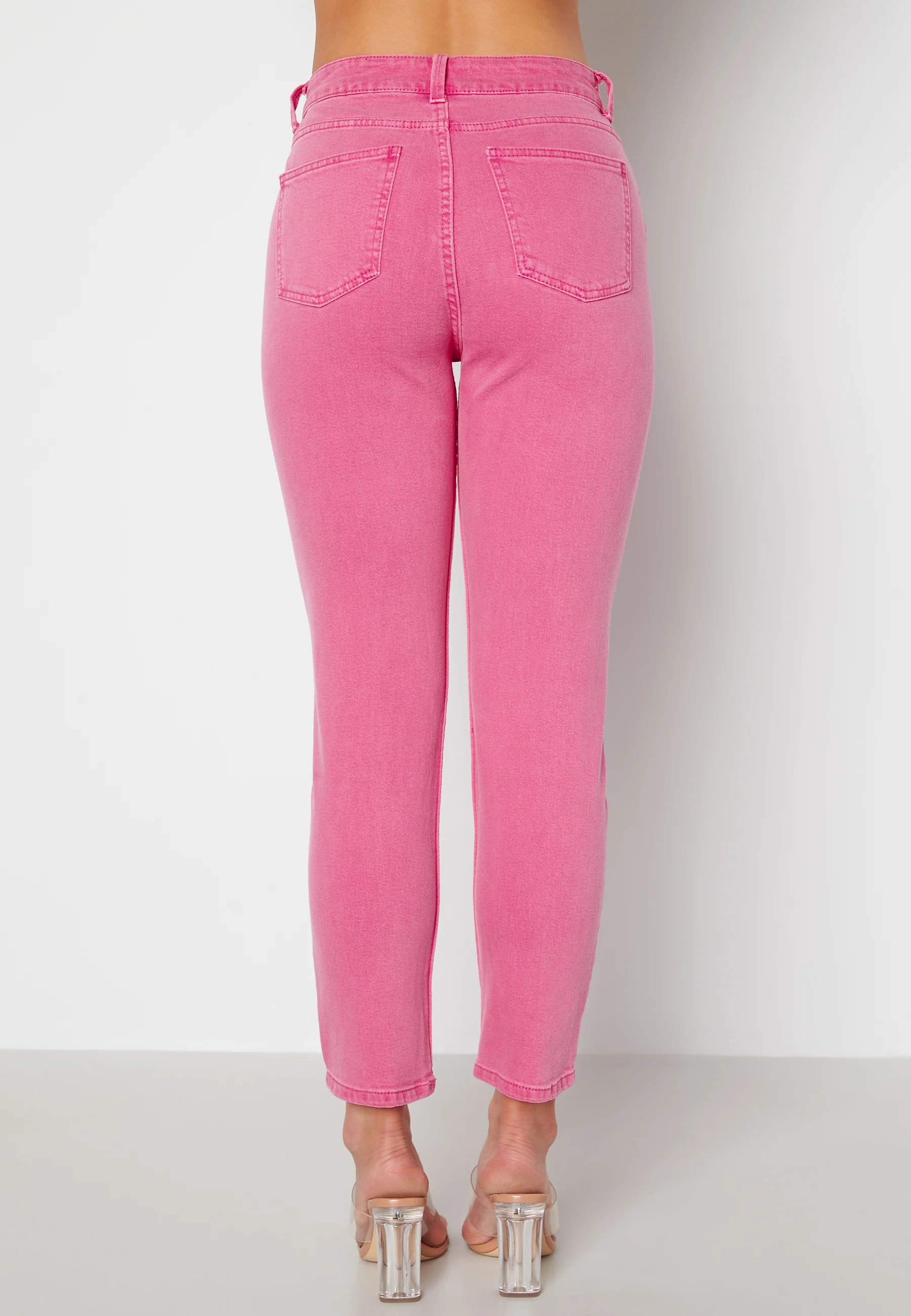 Emily HW Straight Jeans