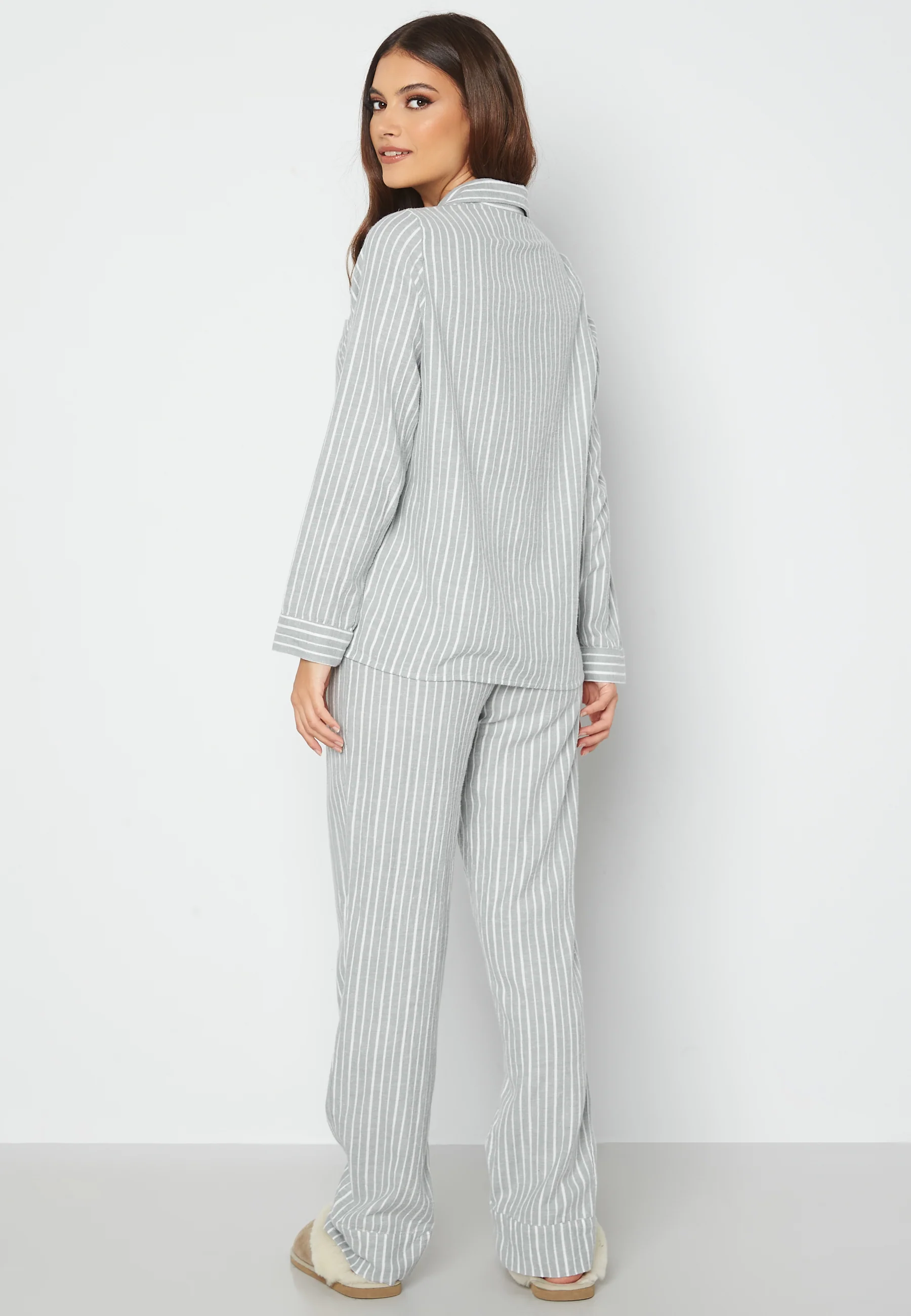 Era Pyjamas Set - Image 4