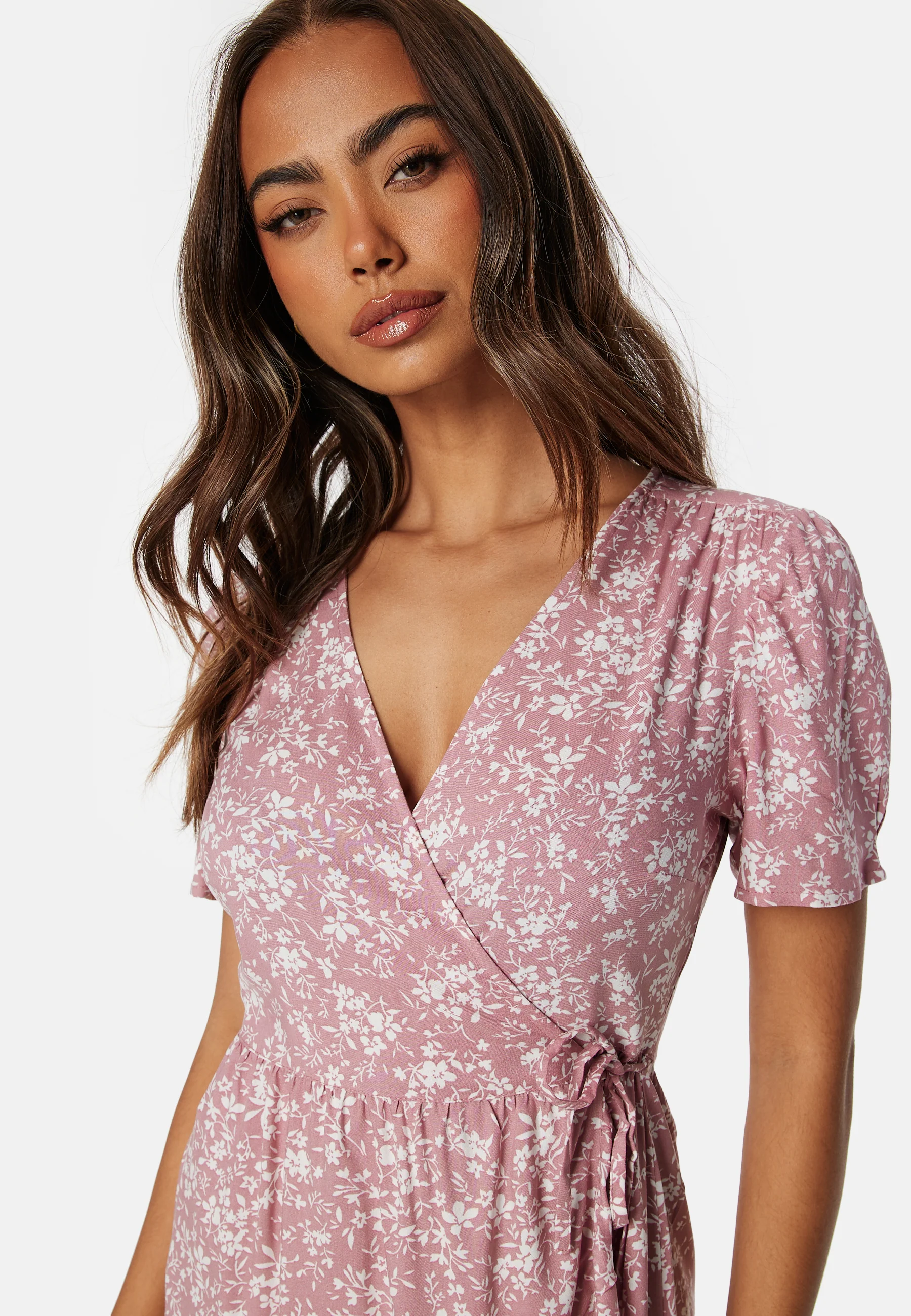 Evie Puff Sleeve Midi Wrap Dress - Image 3