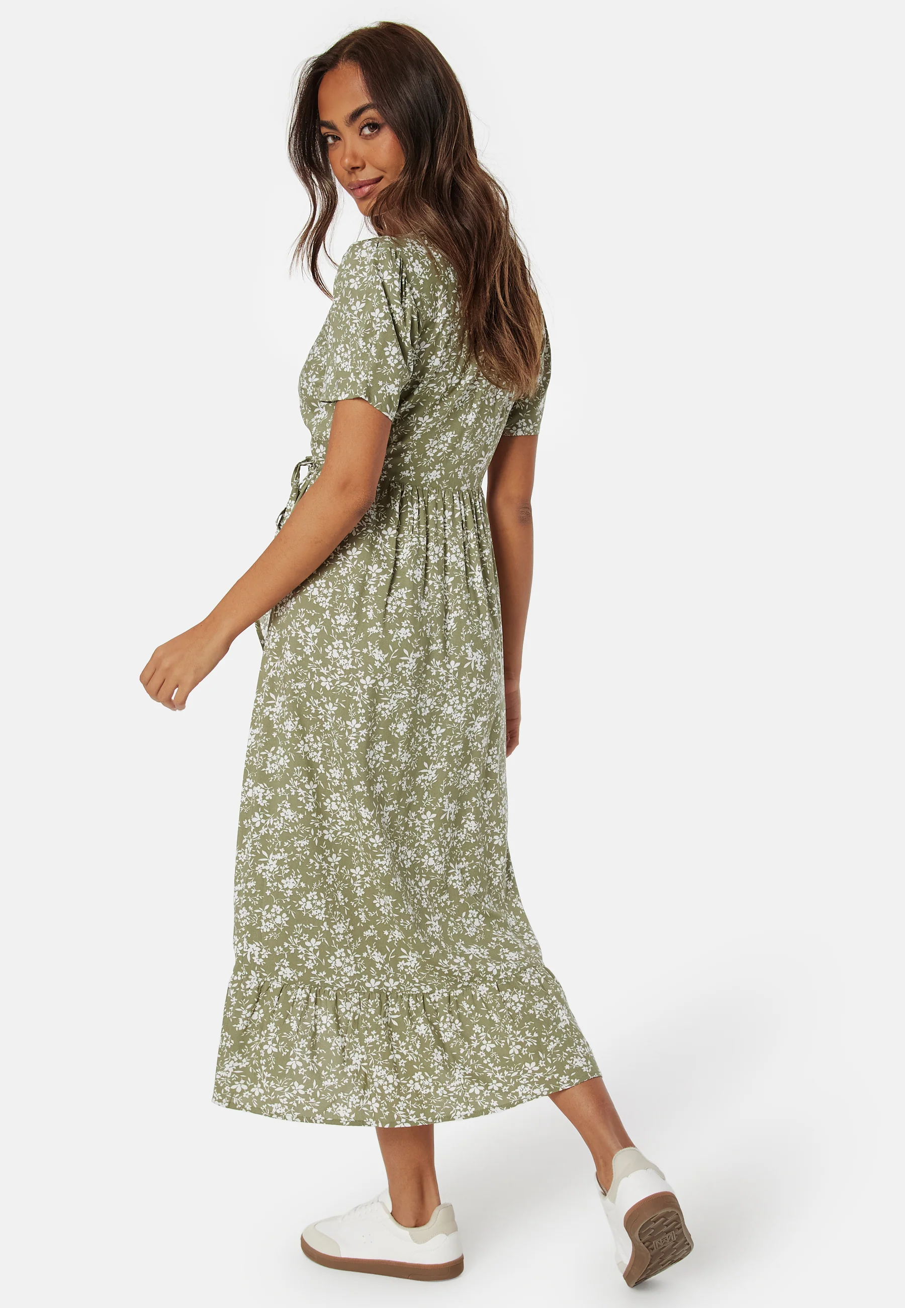 Evie Puff Sleeve Midi Wrap Dress - Image 3